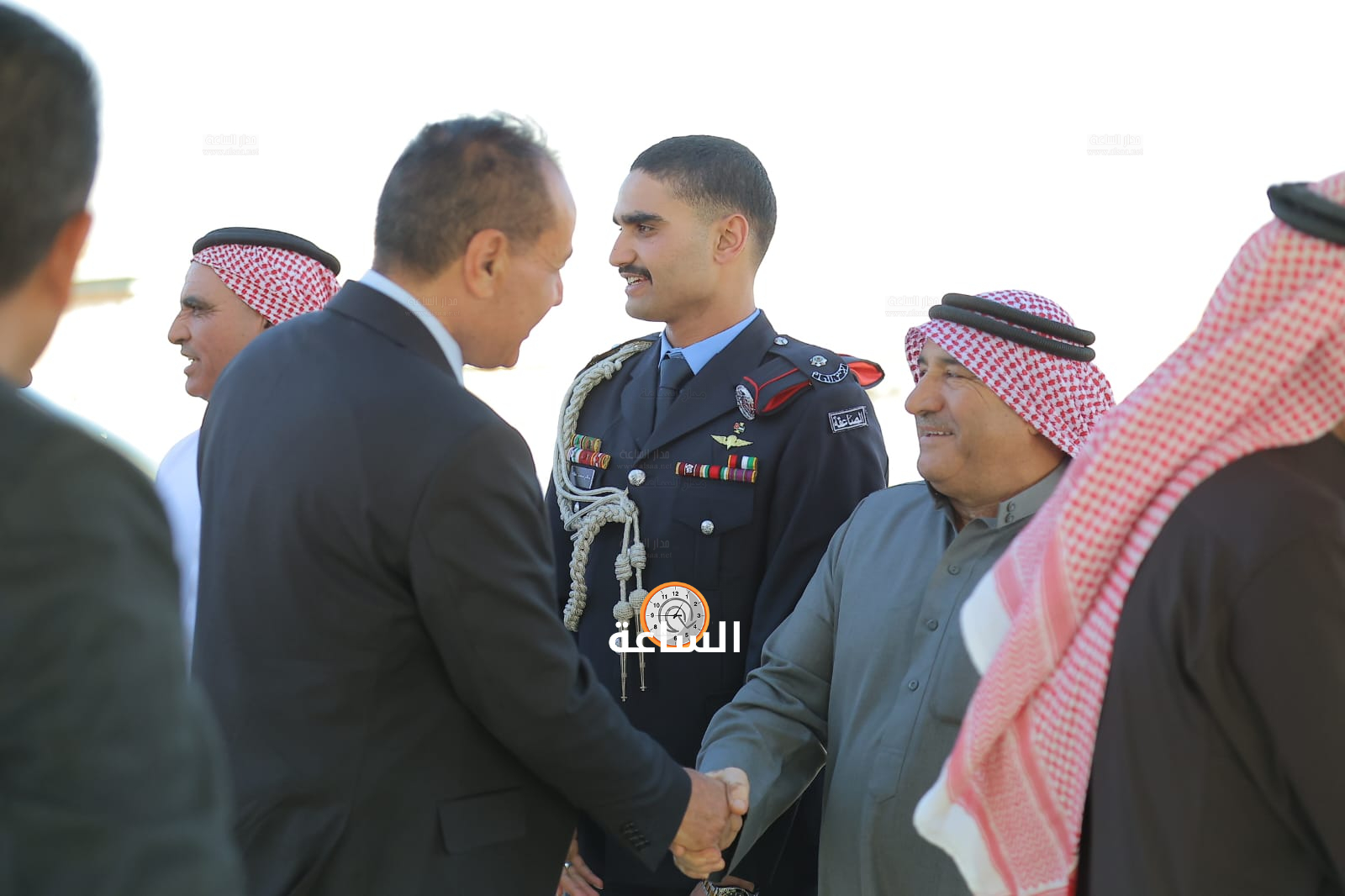 Madar Al-Saa Images 0.9896824221983064