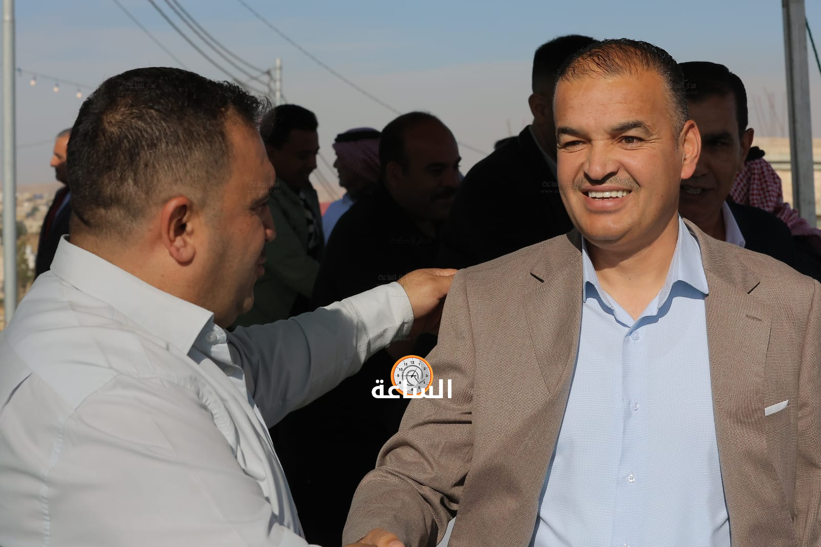 Madar Al-Saa Images 0.9459448128166507