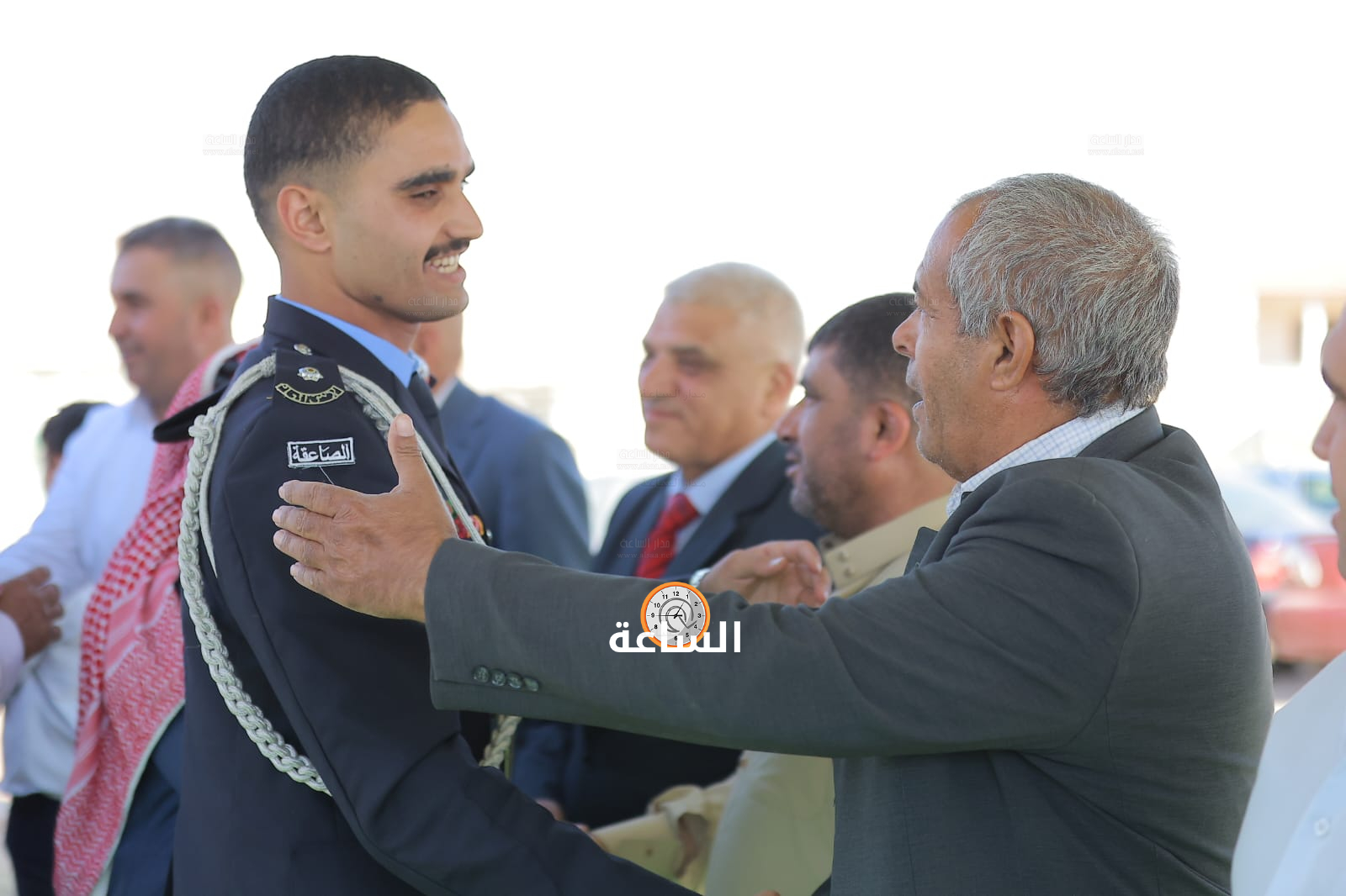 Madar Al-Saa Images 0.6268649685683947