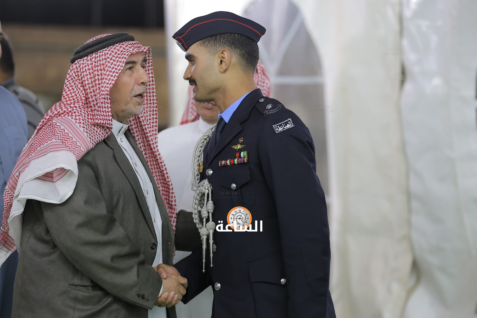 Madar Al-Saa Images 0.8162303130373771