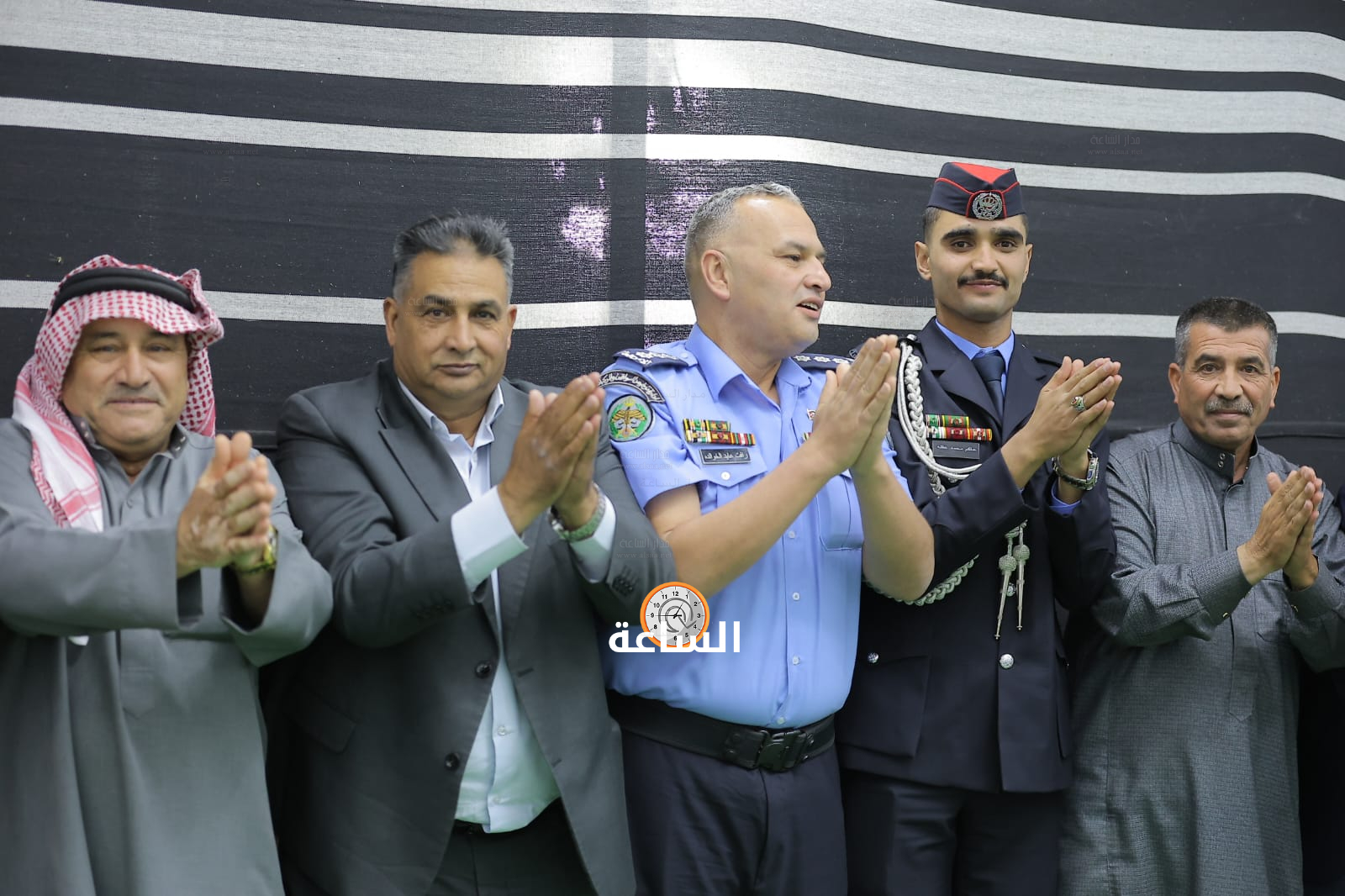 Madar Al-Saa Images 0.7740186334321836