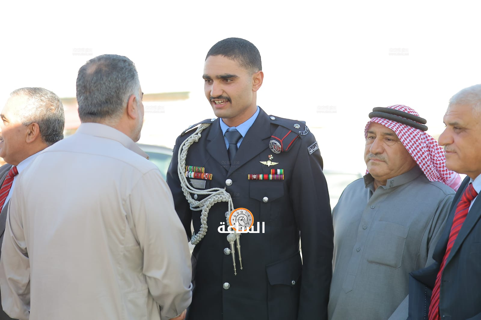 Madar Al-Saa Images 0.10318433585373155