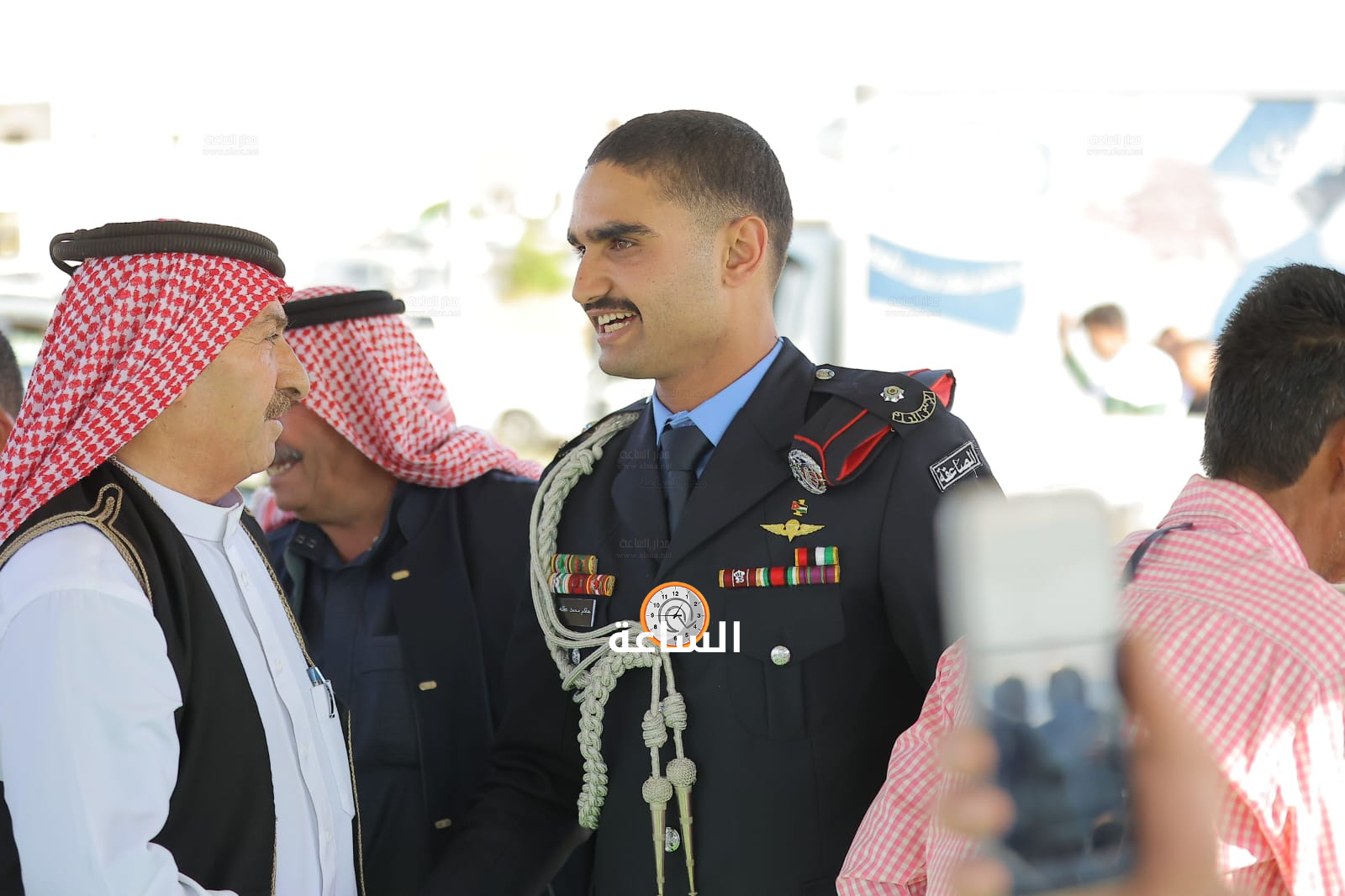 Madar Al-Saa Images 0.38880591266799425