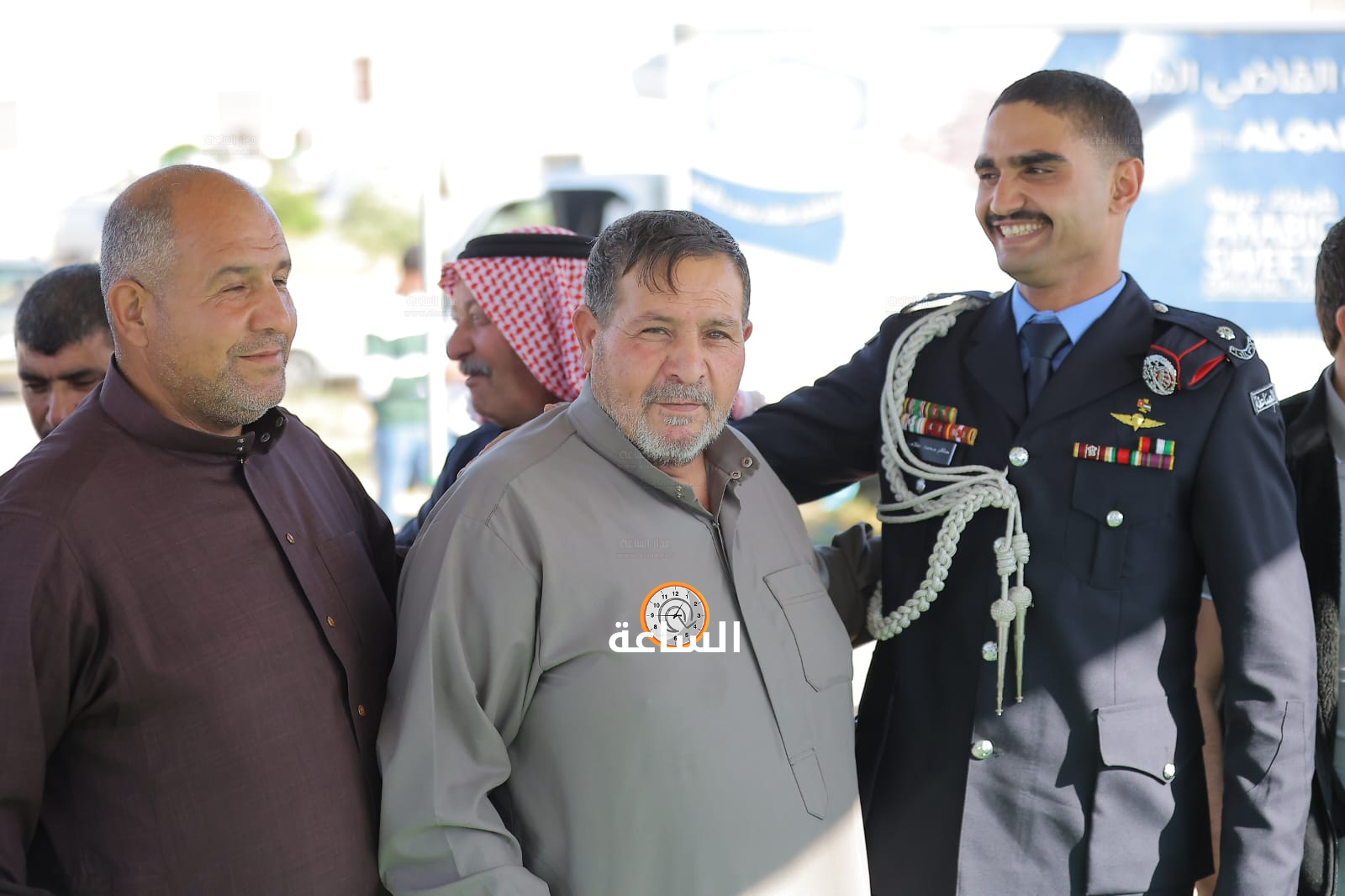 Madar Al-Saa Images 0.2356597119873205