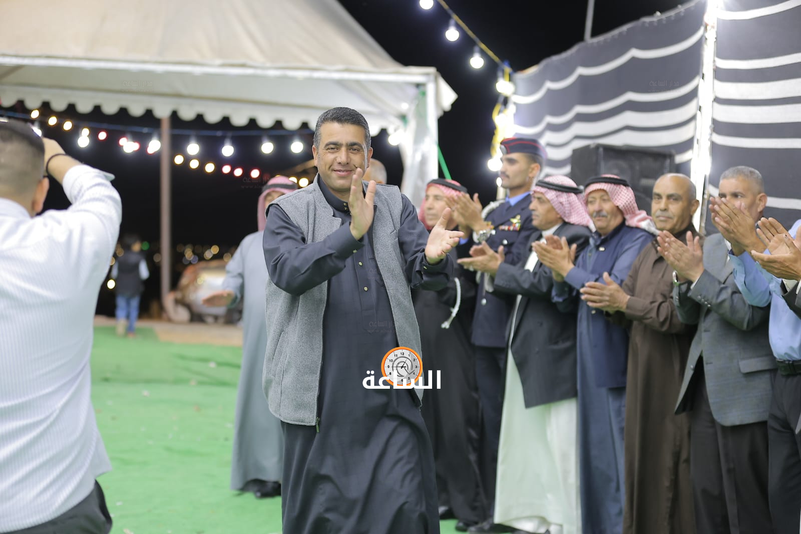 Madar Al-Saa Images 0.39806537808010045