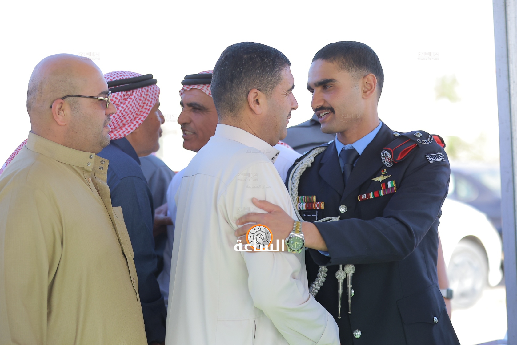 Madar Al-Saa Images 0.73822847687117