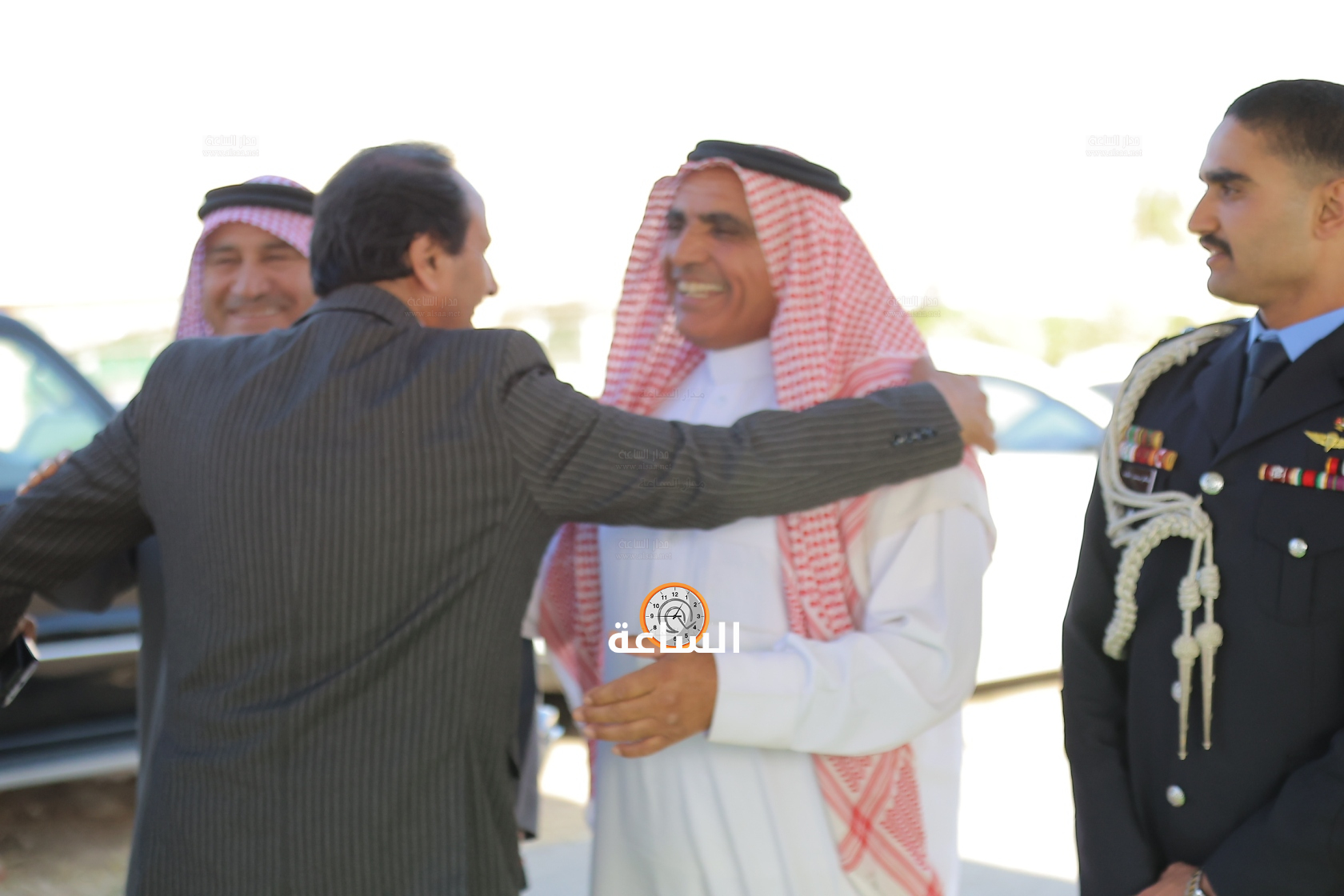 Madar Al-Saa Images 0.19092017157568042