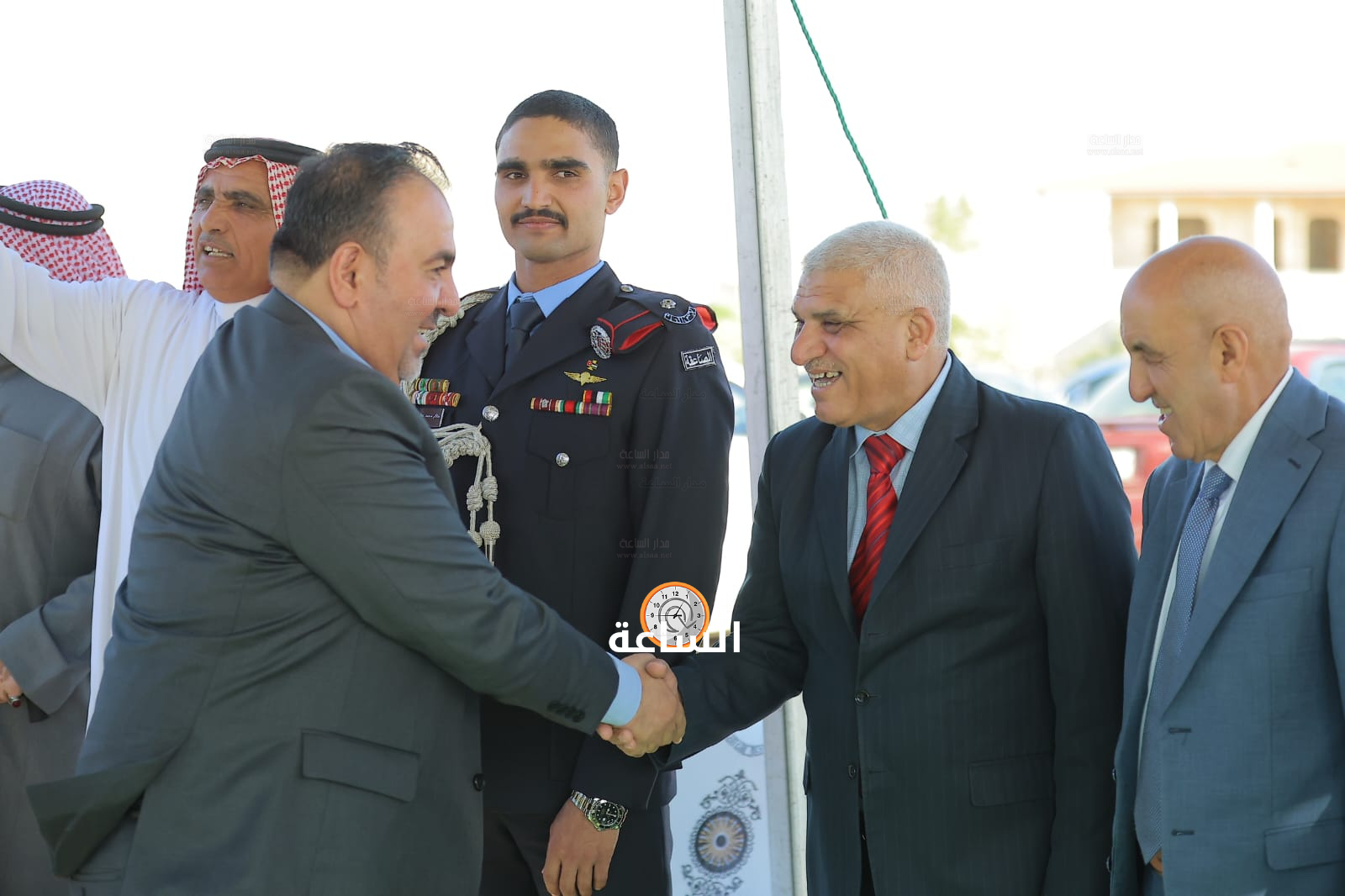 Madar Al-Saa Images 0.3339981098556154