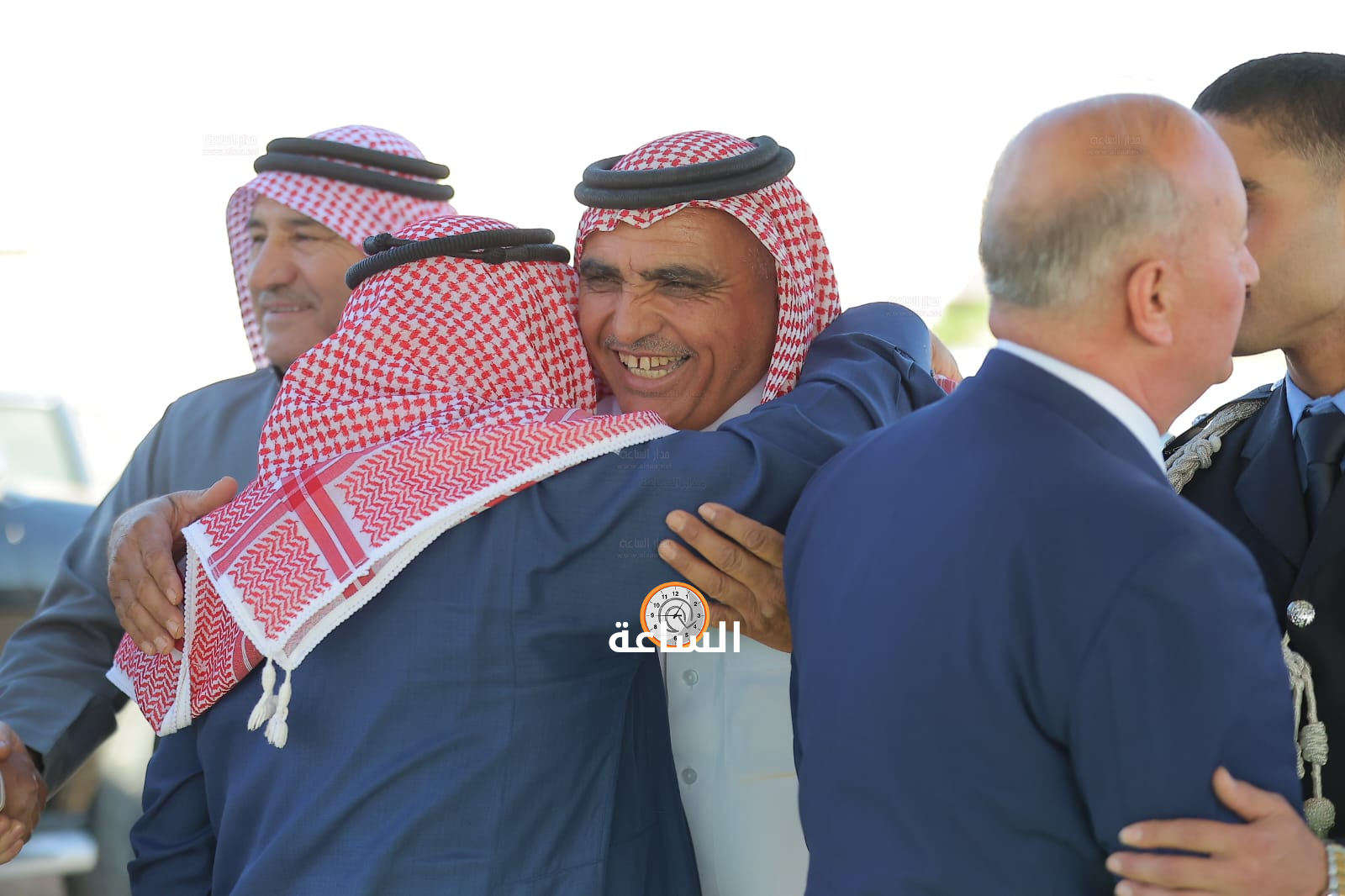 Madar Al-Saa Images 0.2371161809609923