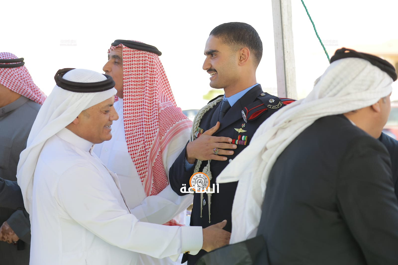 Madar Al-Saa Images 0.18431752605393747