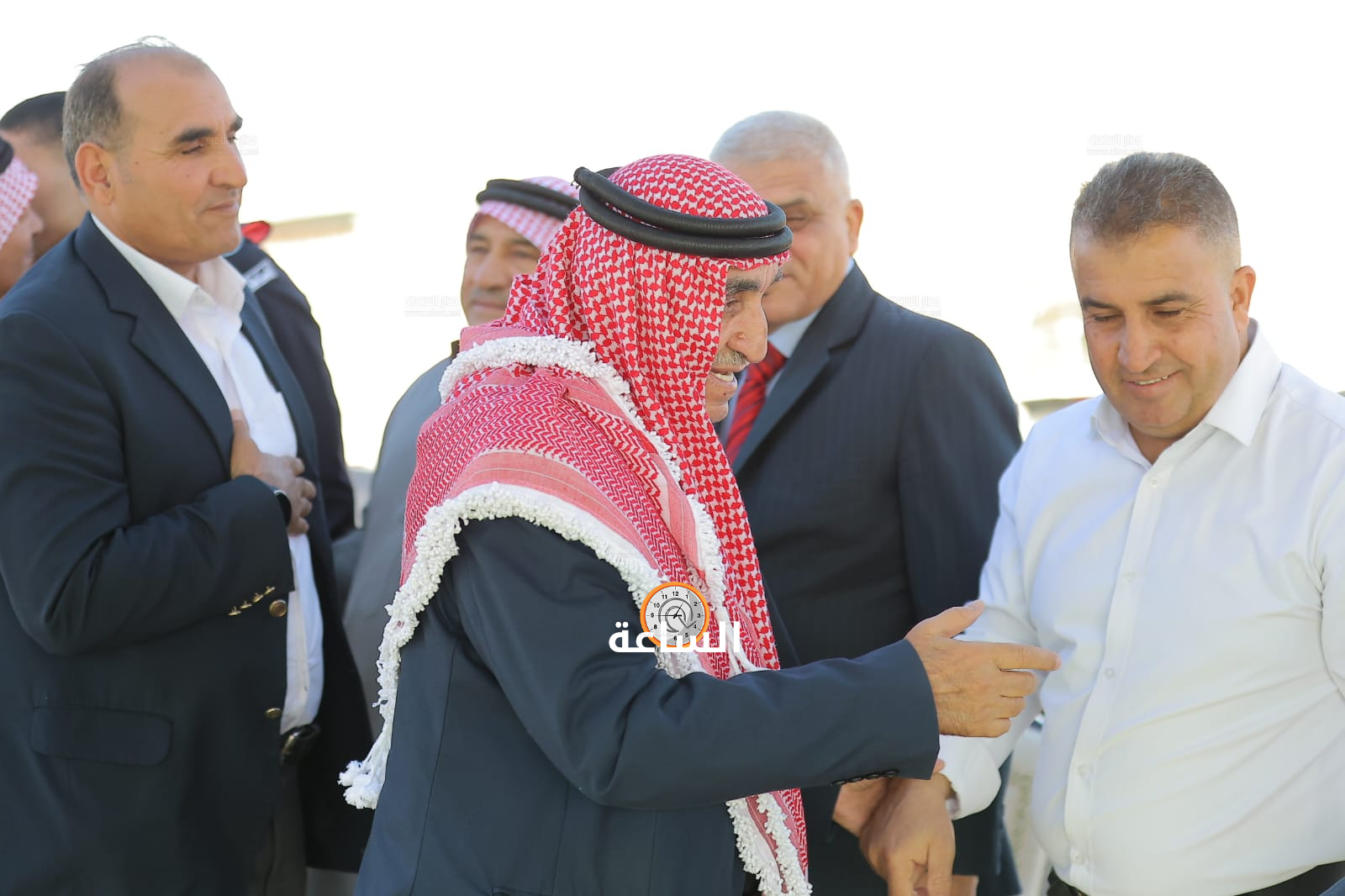Madar Al-Saa Images 0.5938233132593177