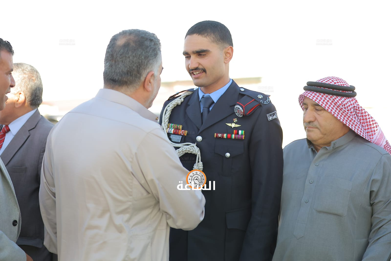 Madar Al-Saa Images 0.8733228915537422
