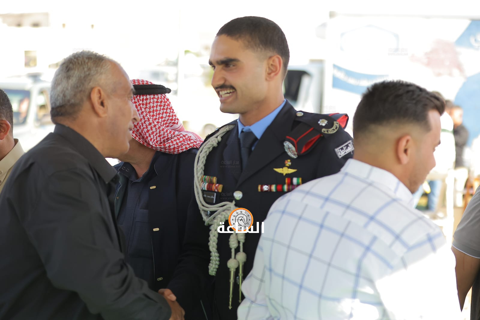 Madar Al-Saa Images 0.6828953702230124