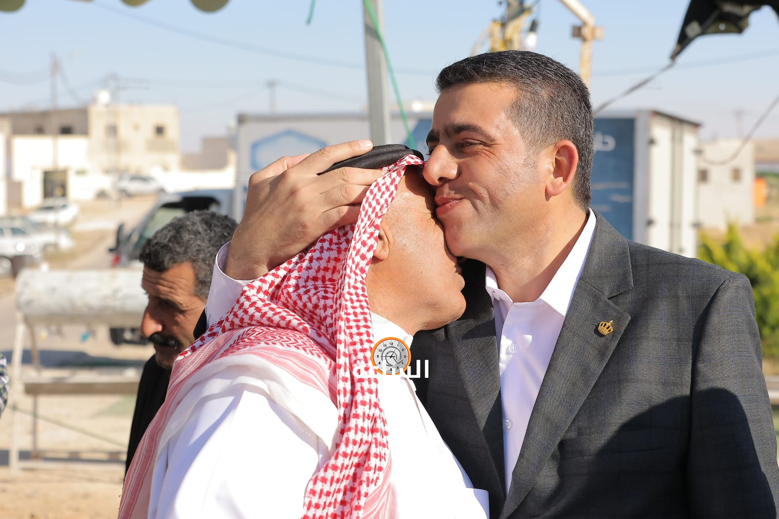 Madar Al-Saa Images 0.5172172275742817