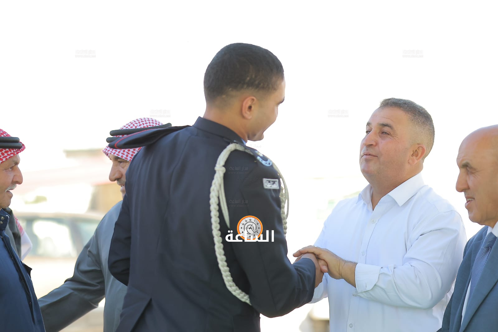 Madar Al-Saa Images 0.011578465213445965