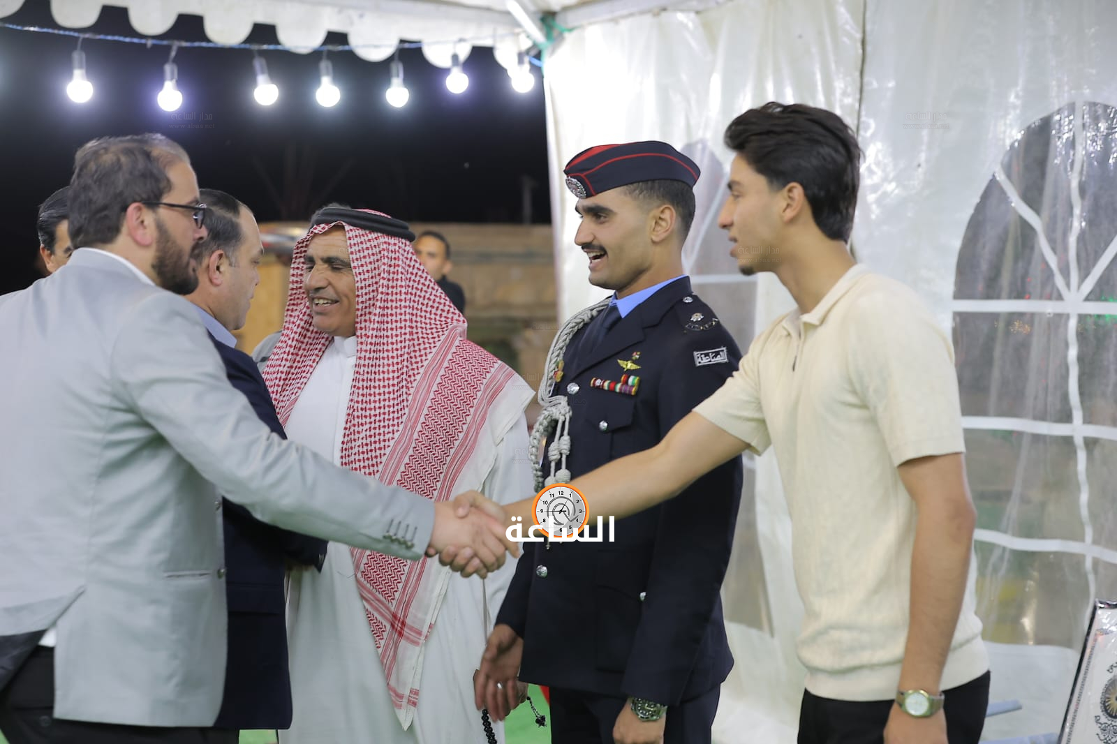 Madar Al-Saa Images 0.24047728094904752
