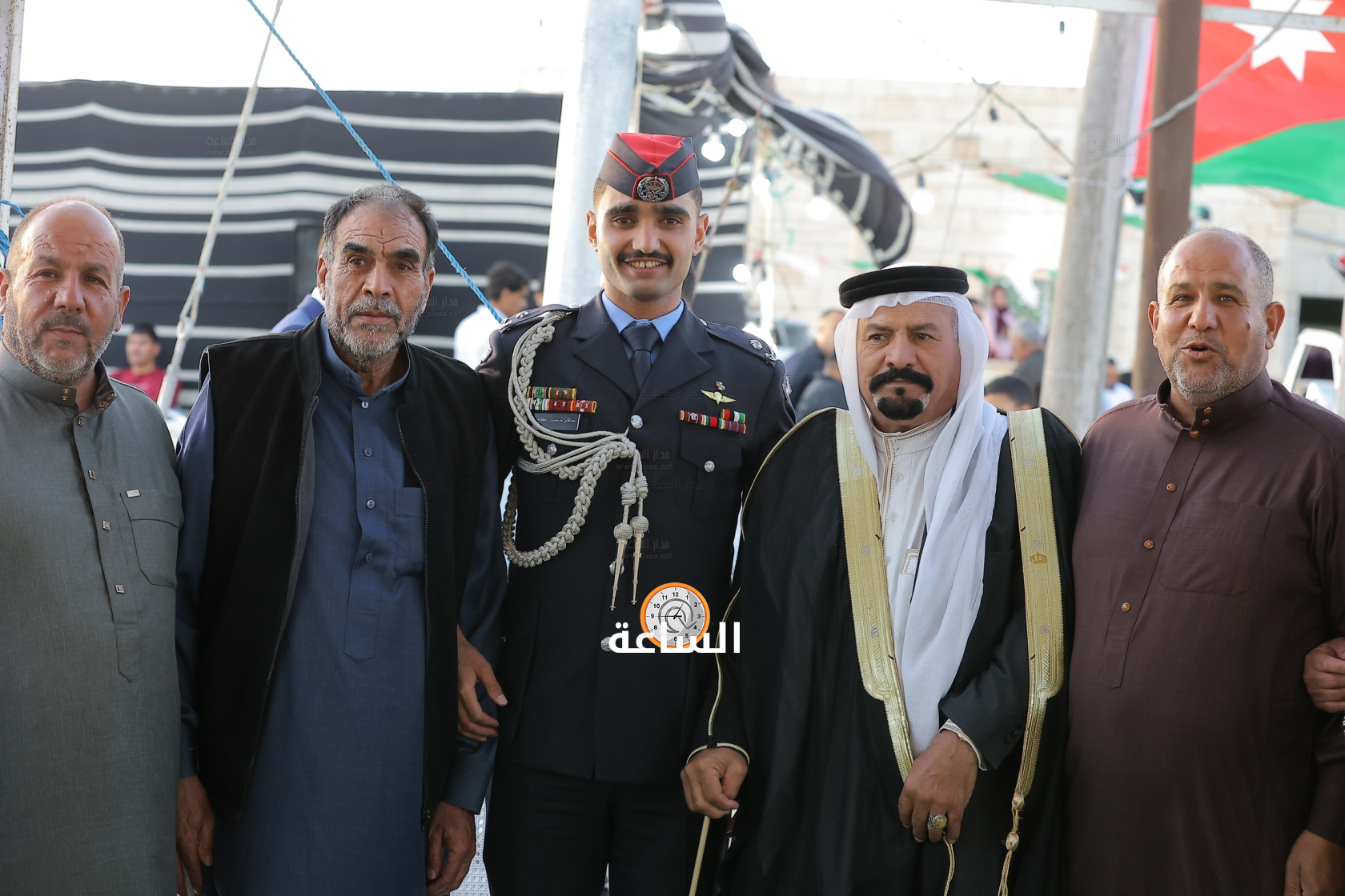 Madar Al-Saa Images 0.047884275809308874