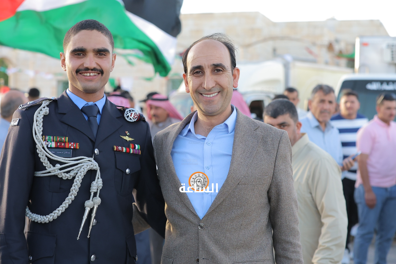 Madar Al-Saa Images 0.513178393666592