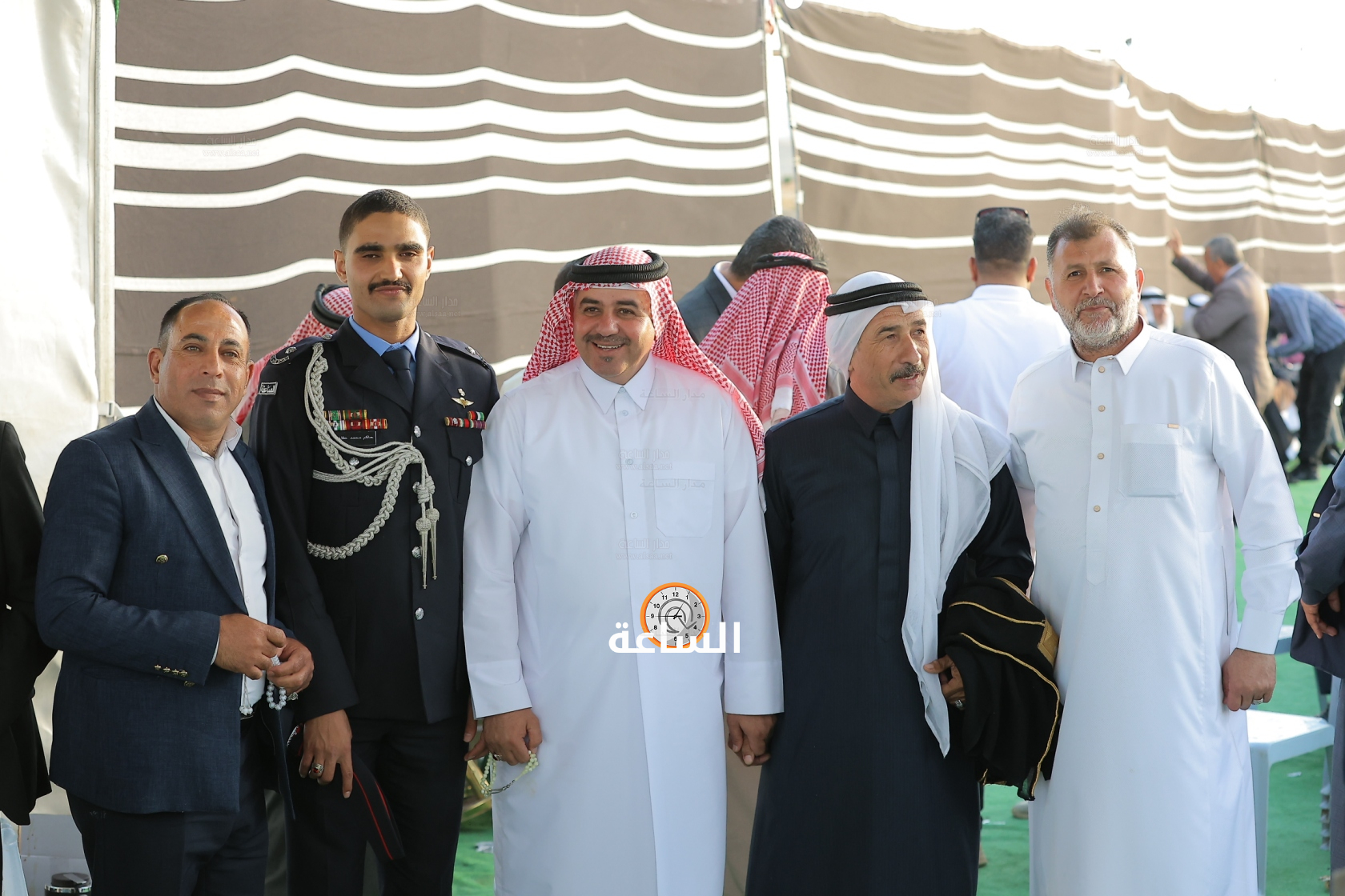Madar Al-Saa Images 0.03984562120086432