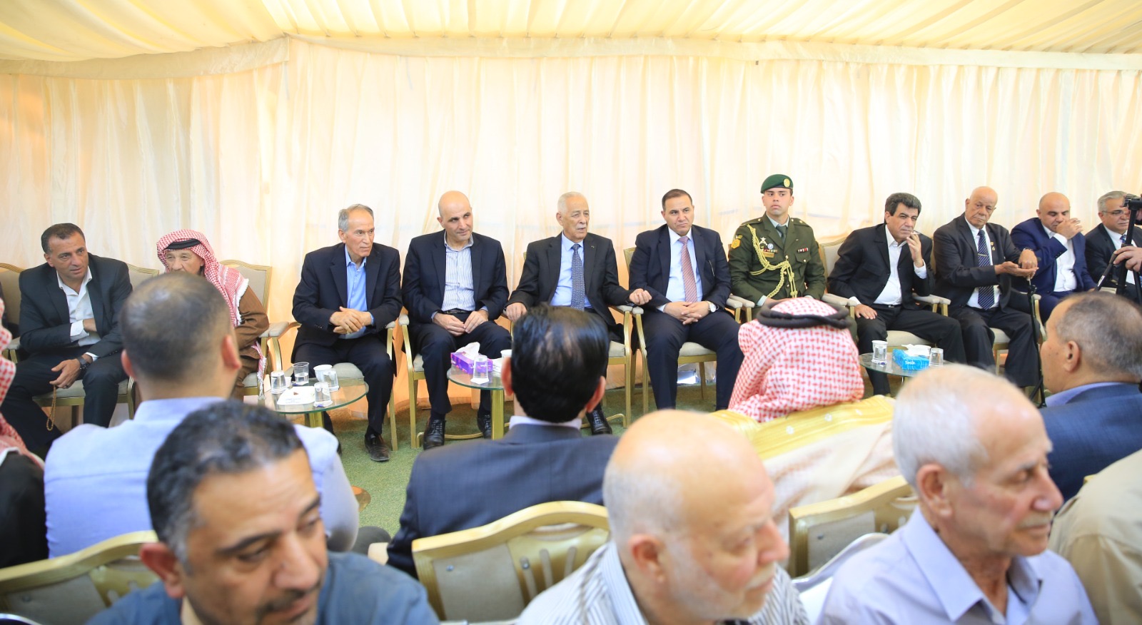 Madar Al-Saa Images 0.562155310800982