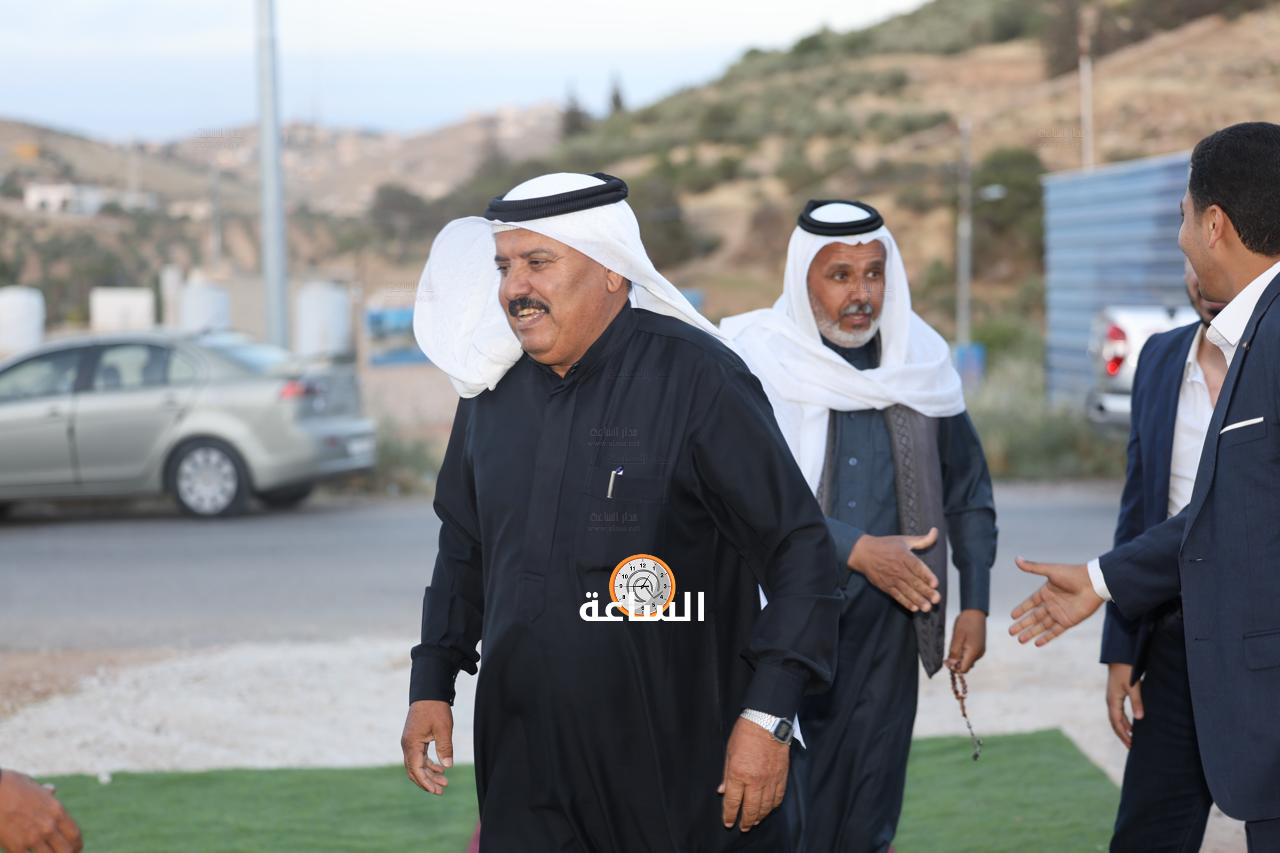 Madar Al-Saa Images 0.5237571357341859