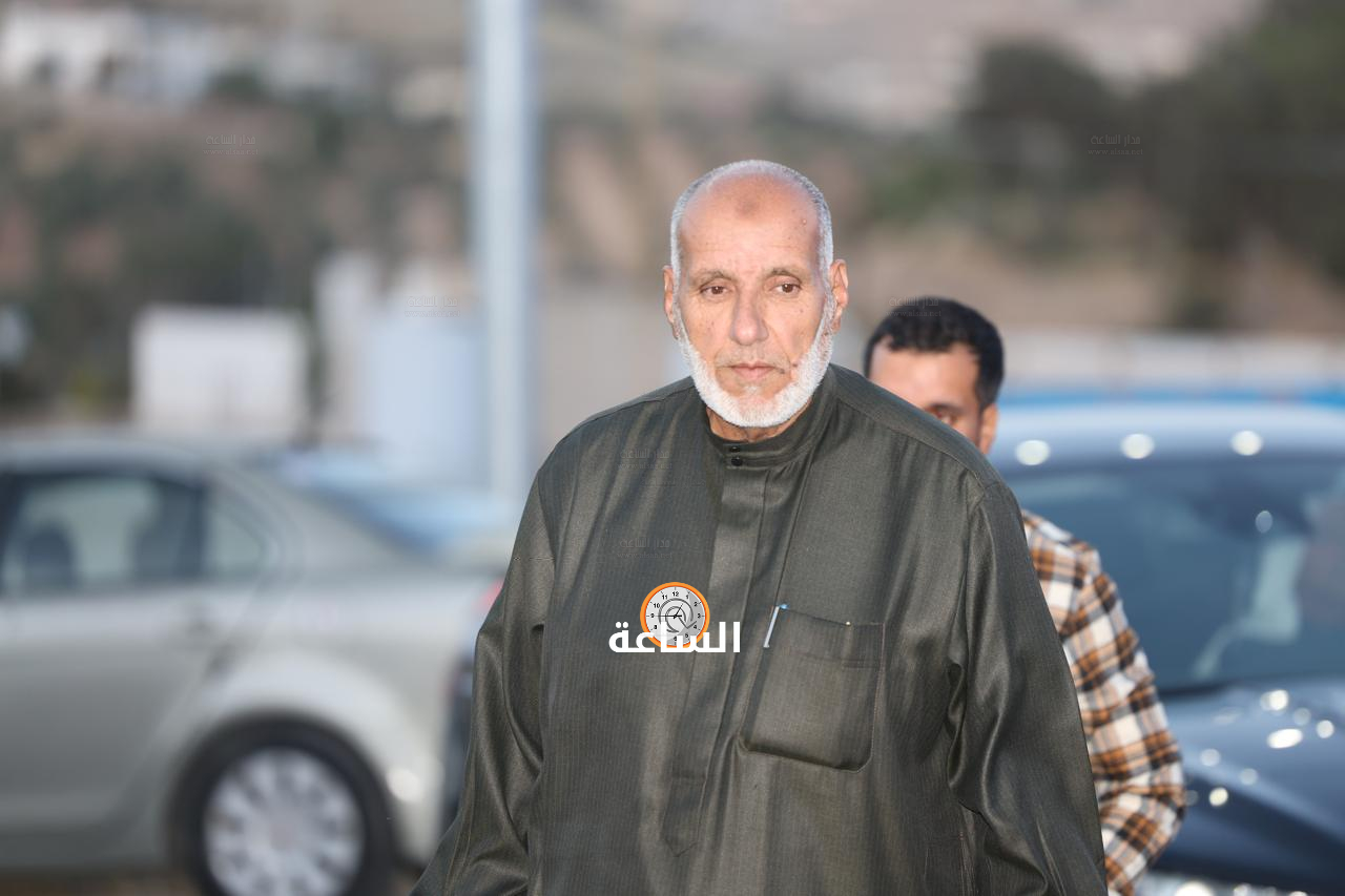 Madar Al-Saa Images 0.5256834600191208