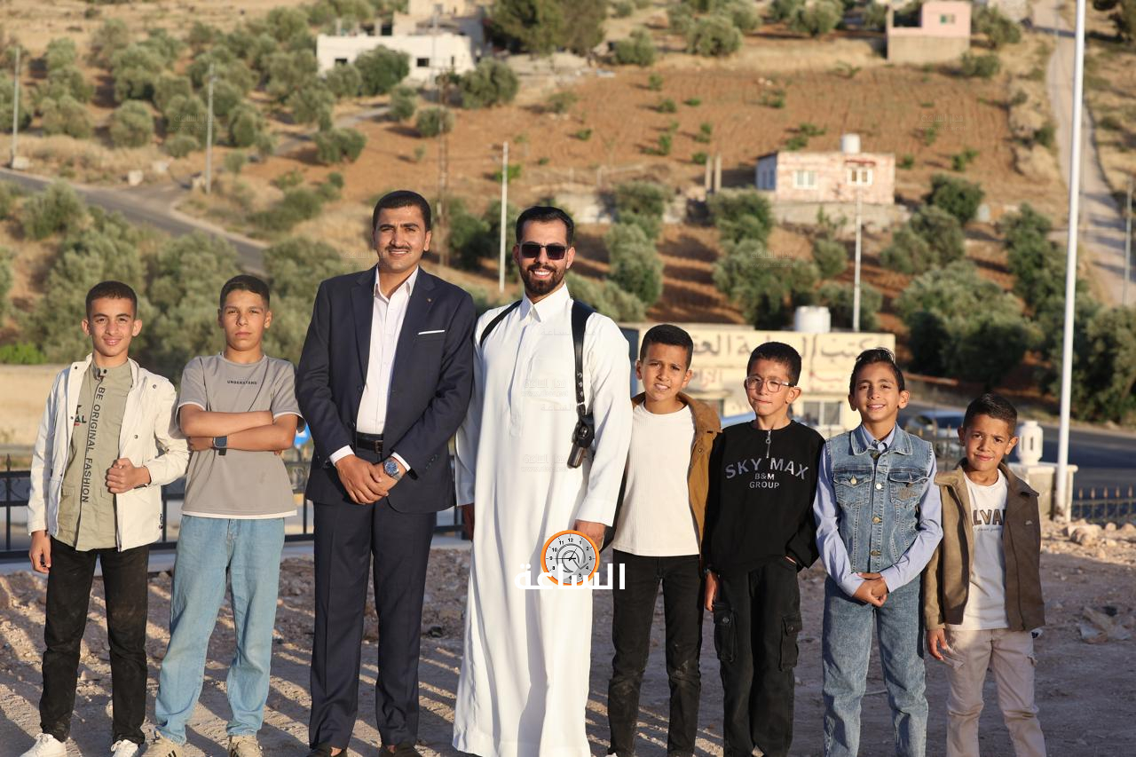 Madar Al-Saa Images 0.72437624193809