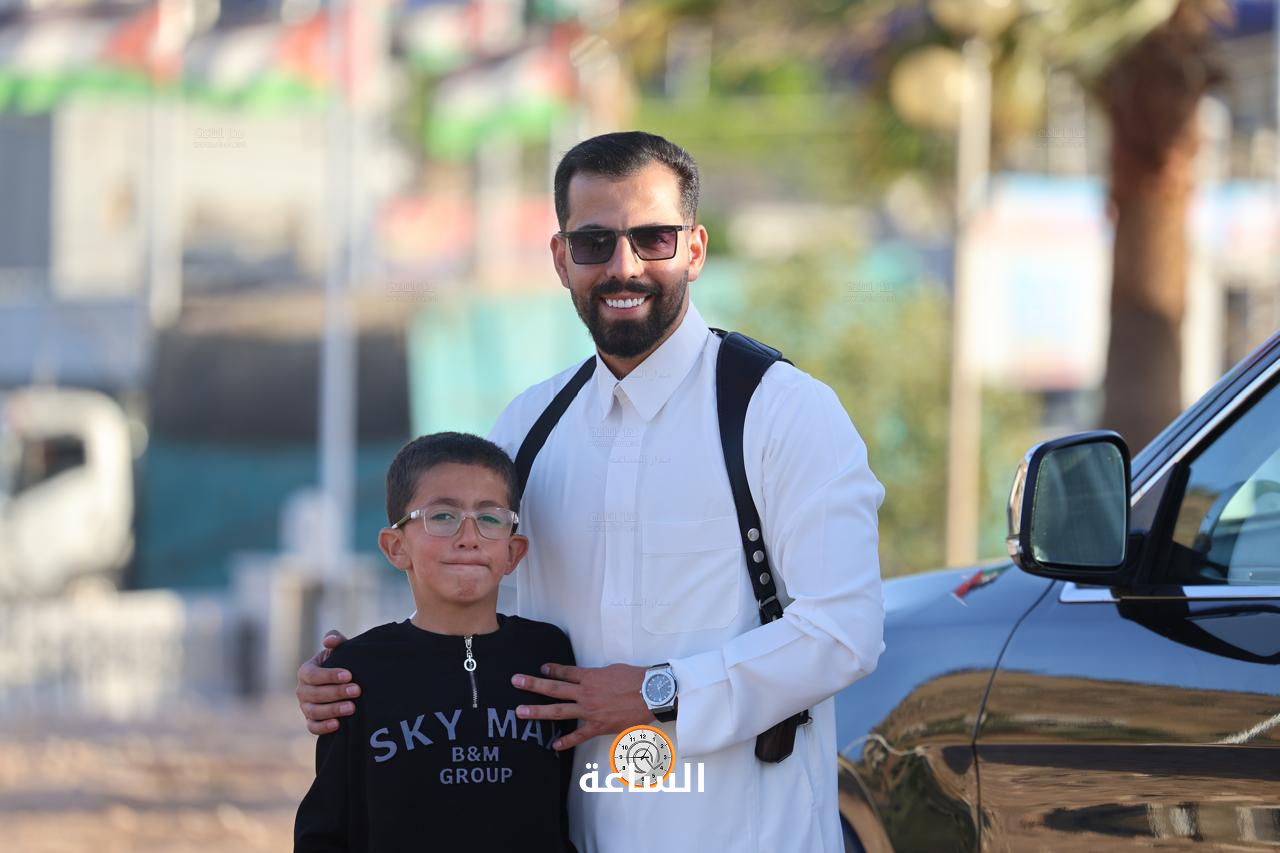Madar Al-Saa Images 0.7358488844523596