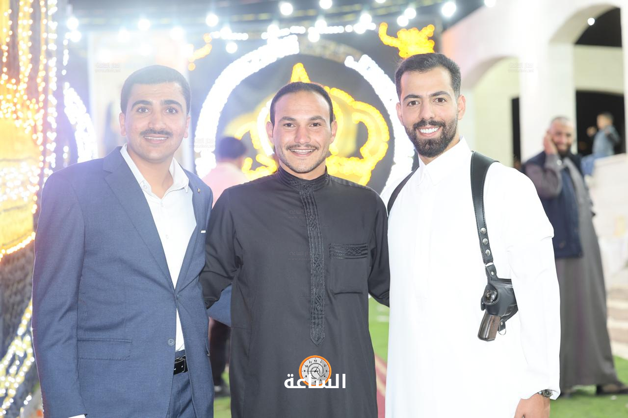 Madar Al-Saa Images 0.7782602312624805