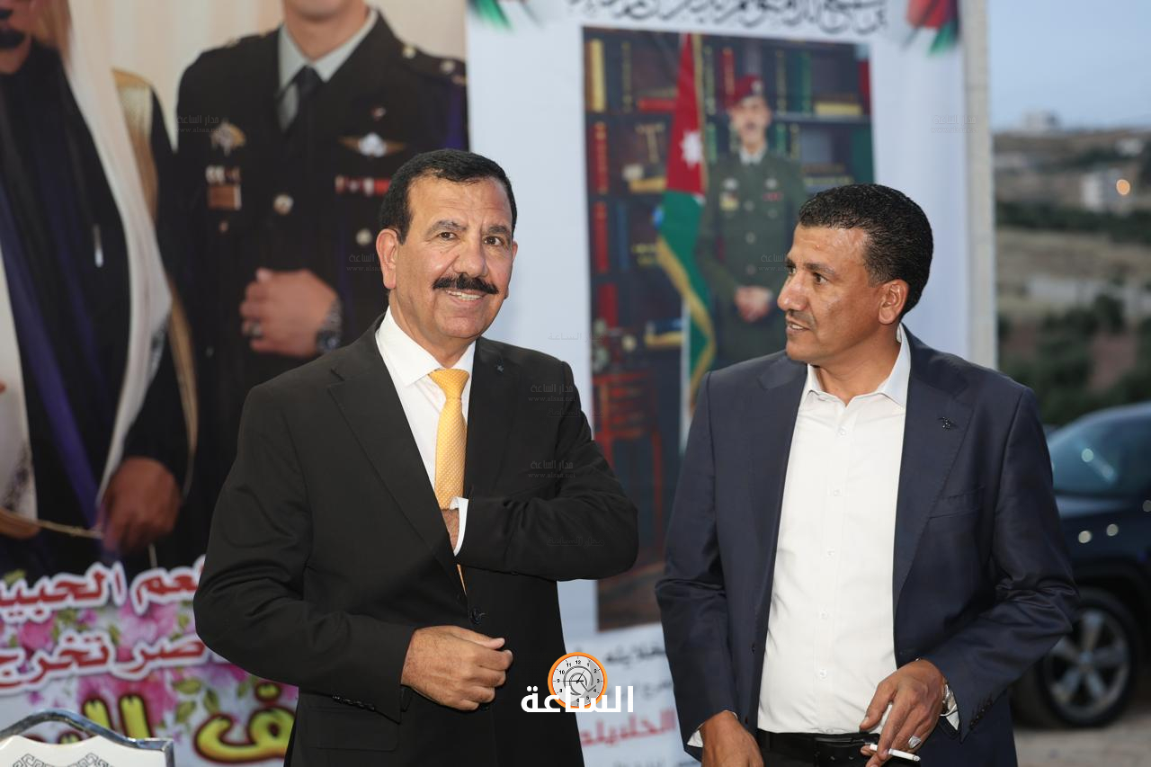 Madar Al-Saa Images 0.8964285556721109