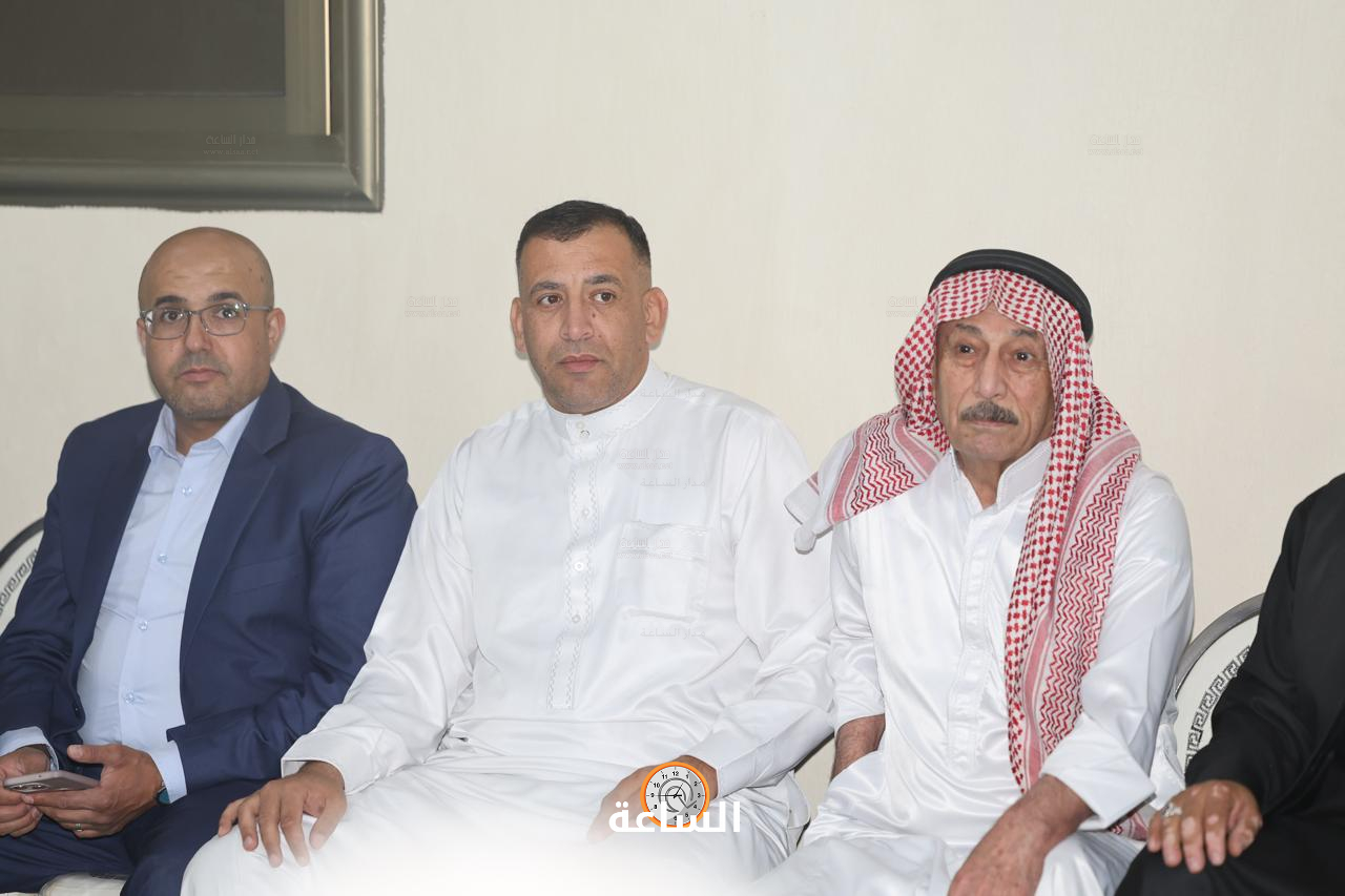 Madar Al-Saa Images 0.3331109770122157