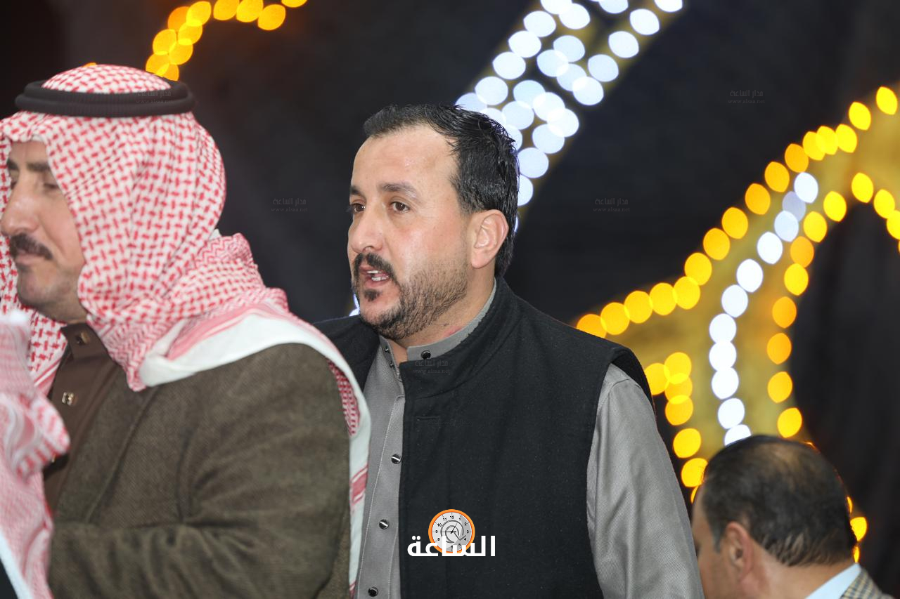 Madar Al-Saa Images 0.41303658606036786