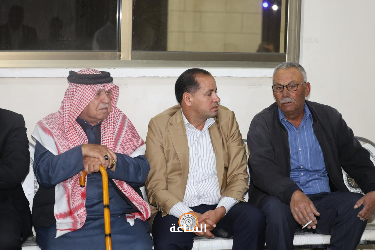 Madar Al-Saa Images 0.8726952352282759