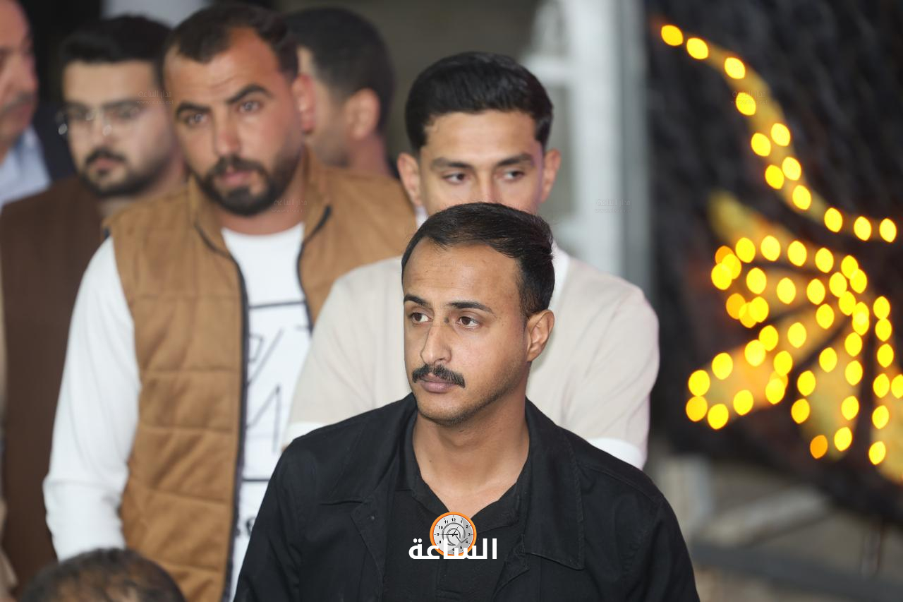 Madar Al-Saa Images 0.4303311315919419