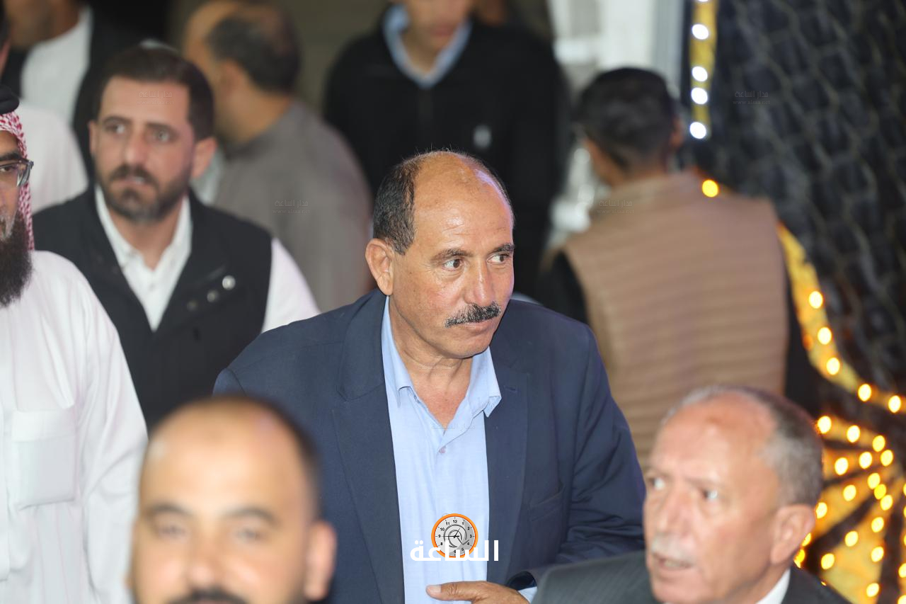 Madar Al-Saa Images 0.13203731063584268