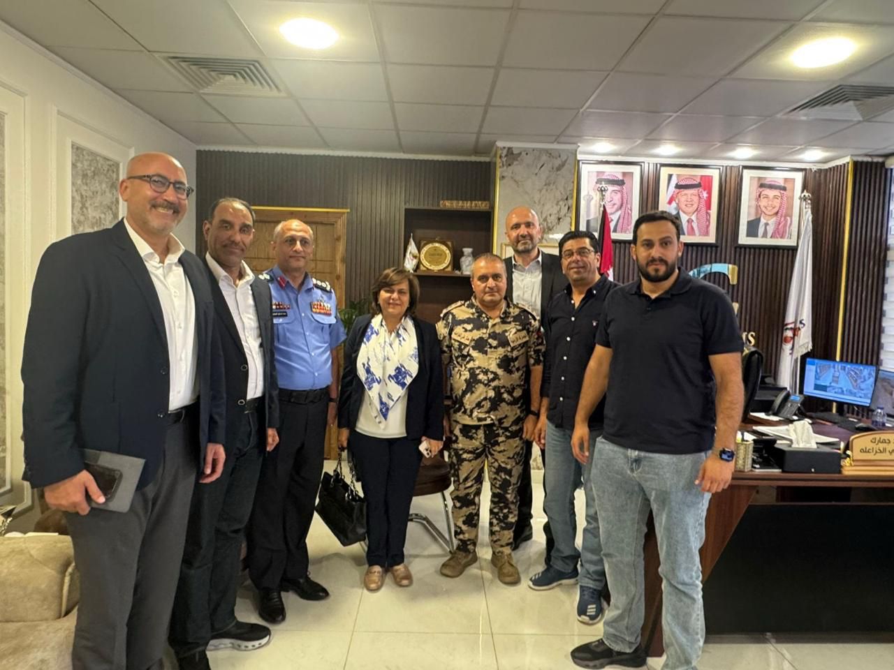 Madar Al-Saa Images 0.8774767995403869