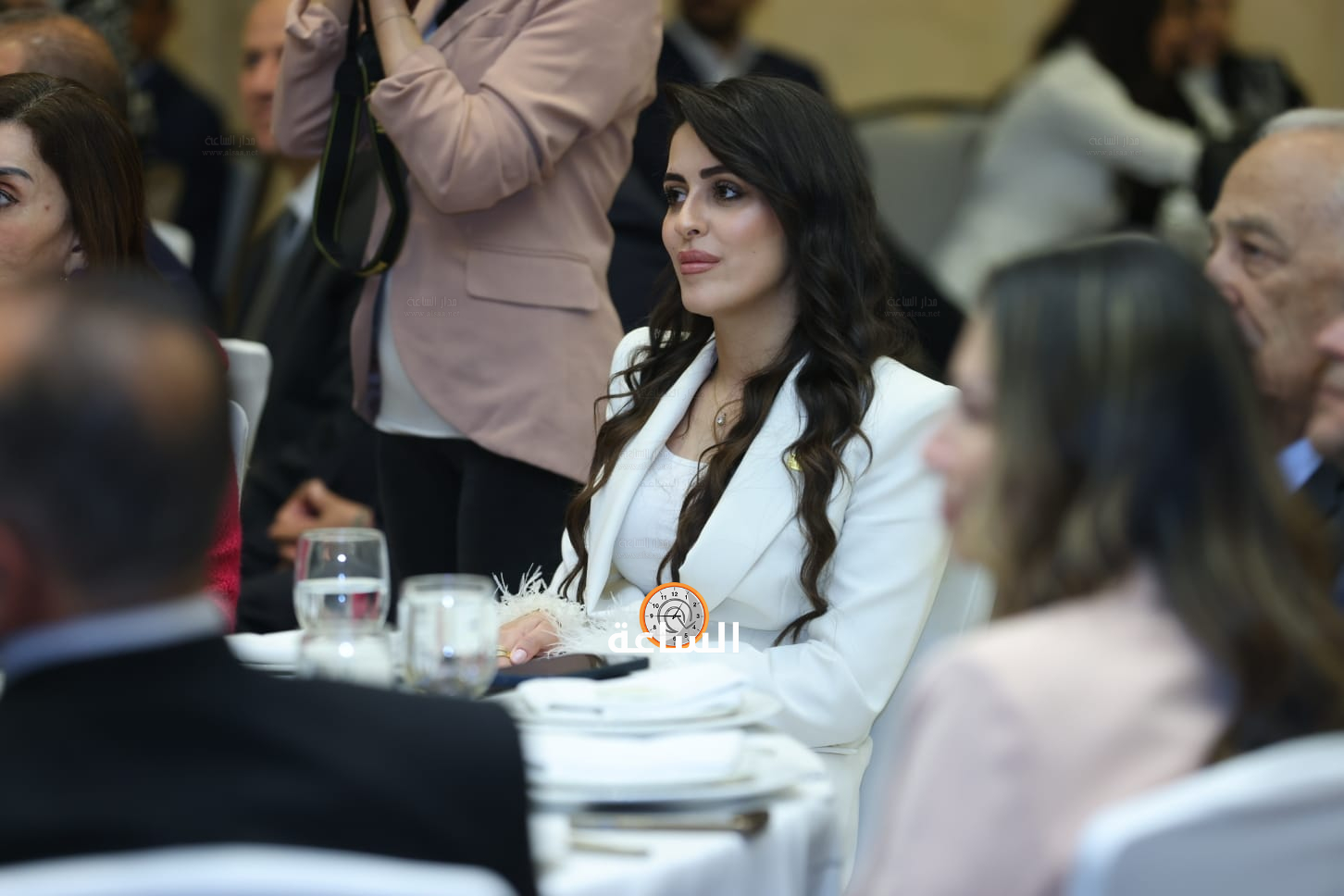 Madar Al-Saa Images 0.13509057433782024