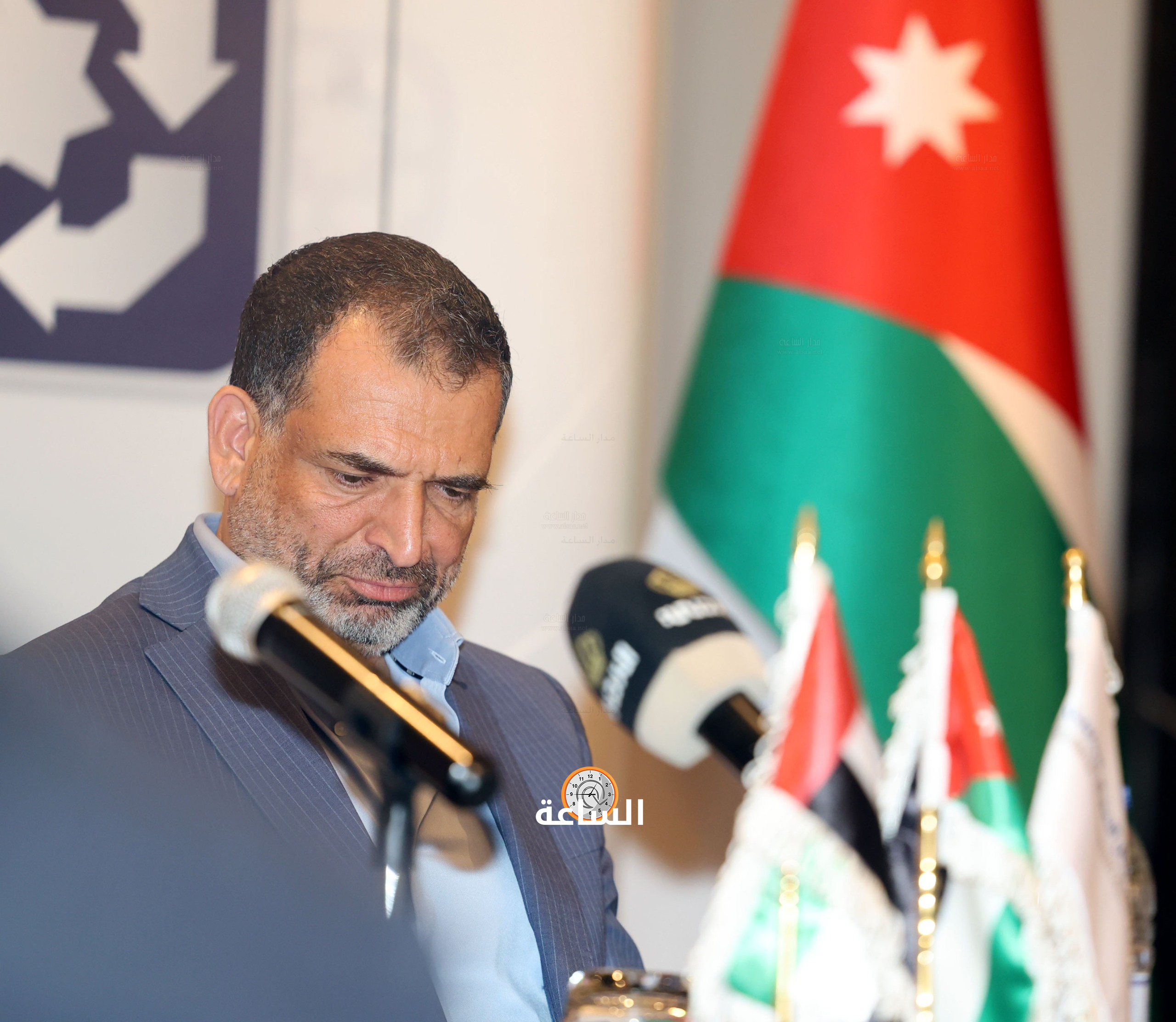 Madar Al-Saa Images 0.5440874185333832