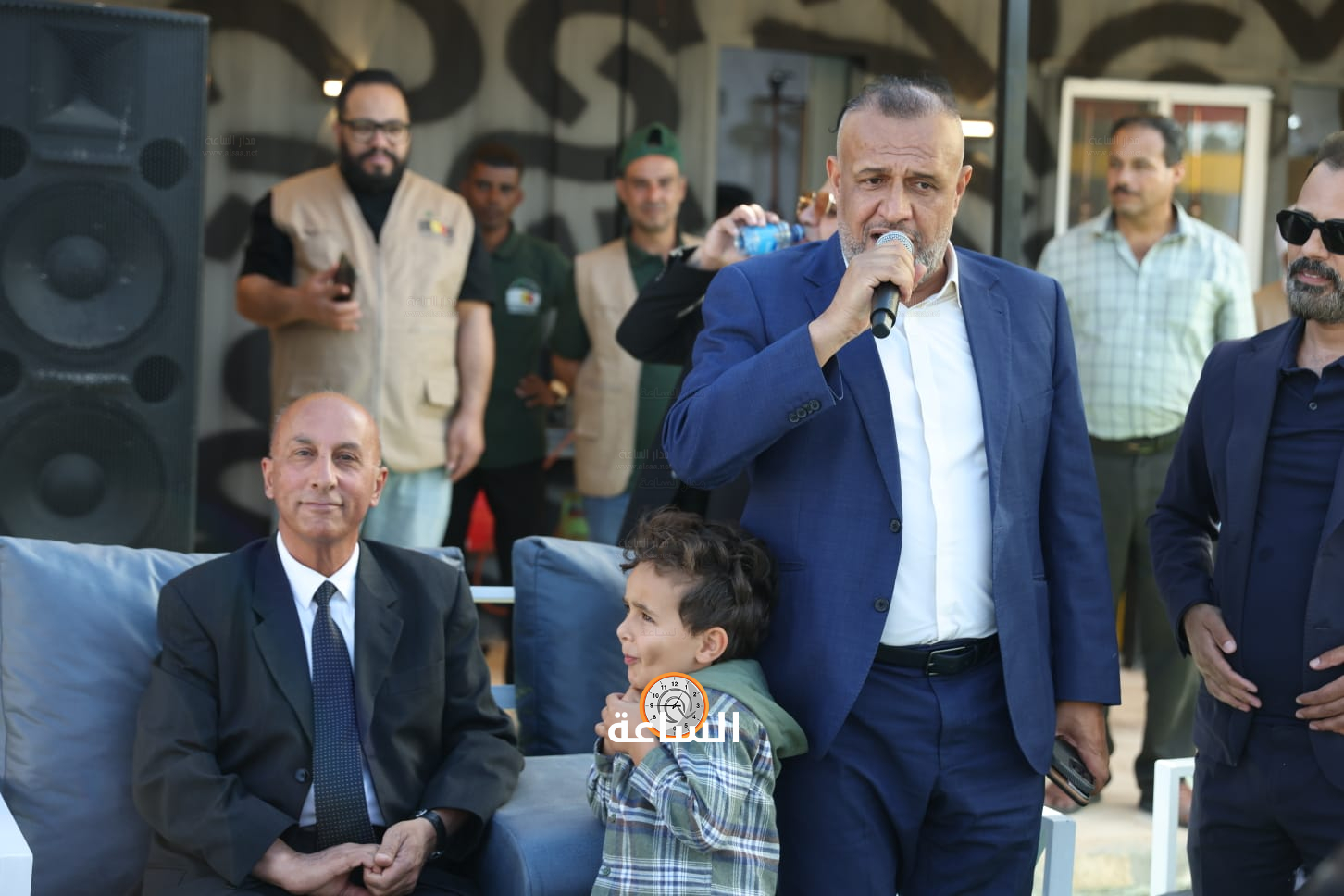 Madar Al-Saa Images 0.8373359587894654