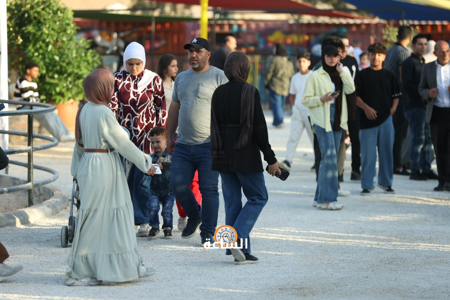 Madar Al-Saa Images 0.10083560709836725