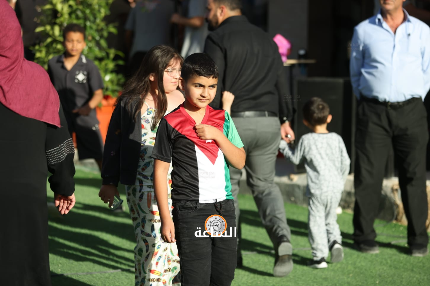 Madar Al-Saa Images 0.9427441927745098