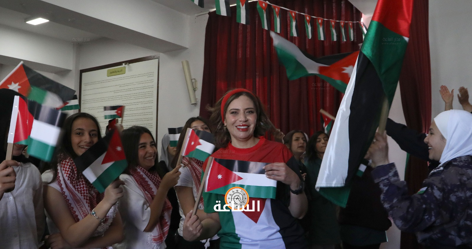 Madar Al-Saa Images 0.8641404090000289