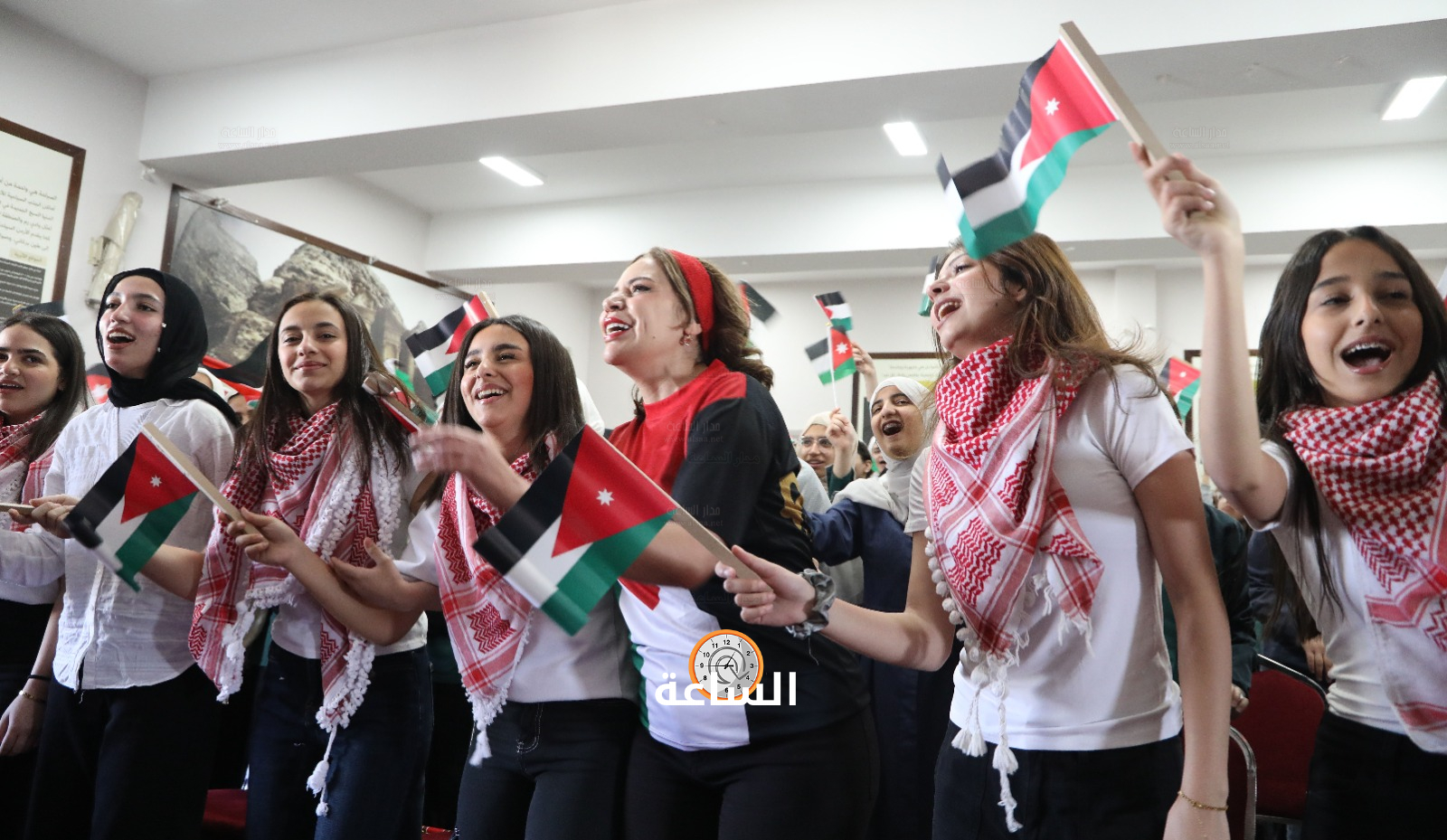 Madar Al-Saa Images 0.5912530209868674