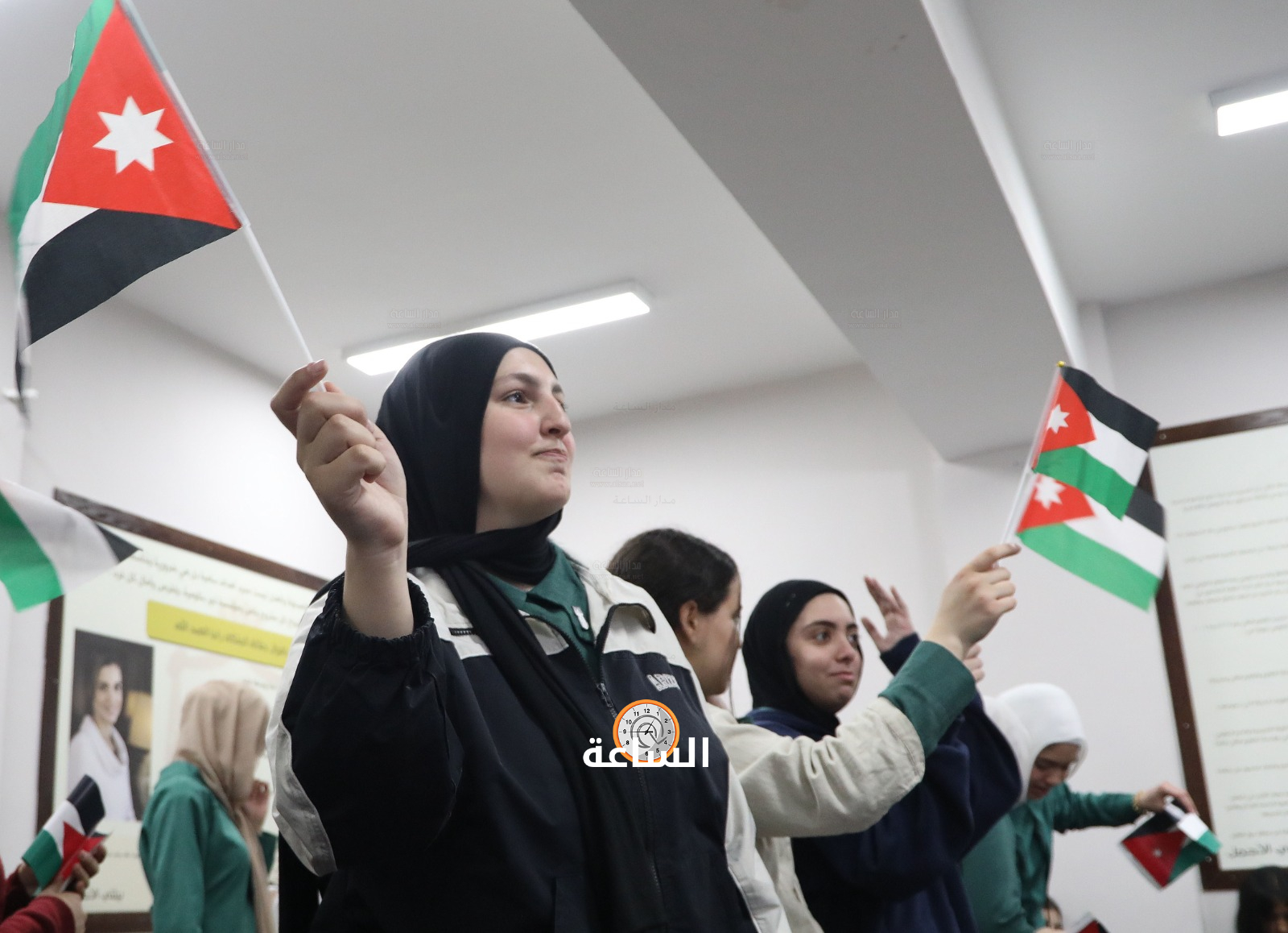 Madar Al-Saa Images 0.34903182063696336