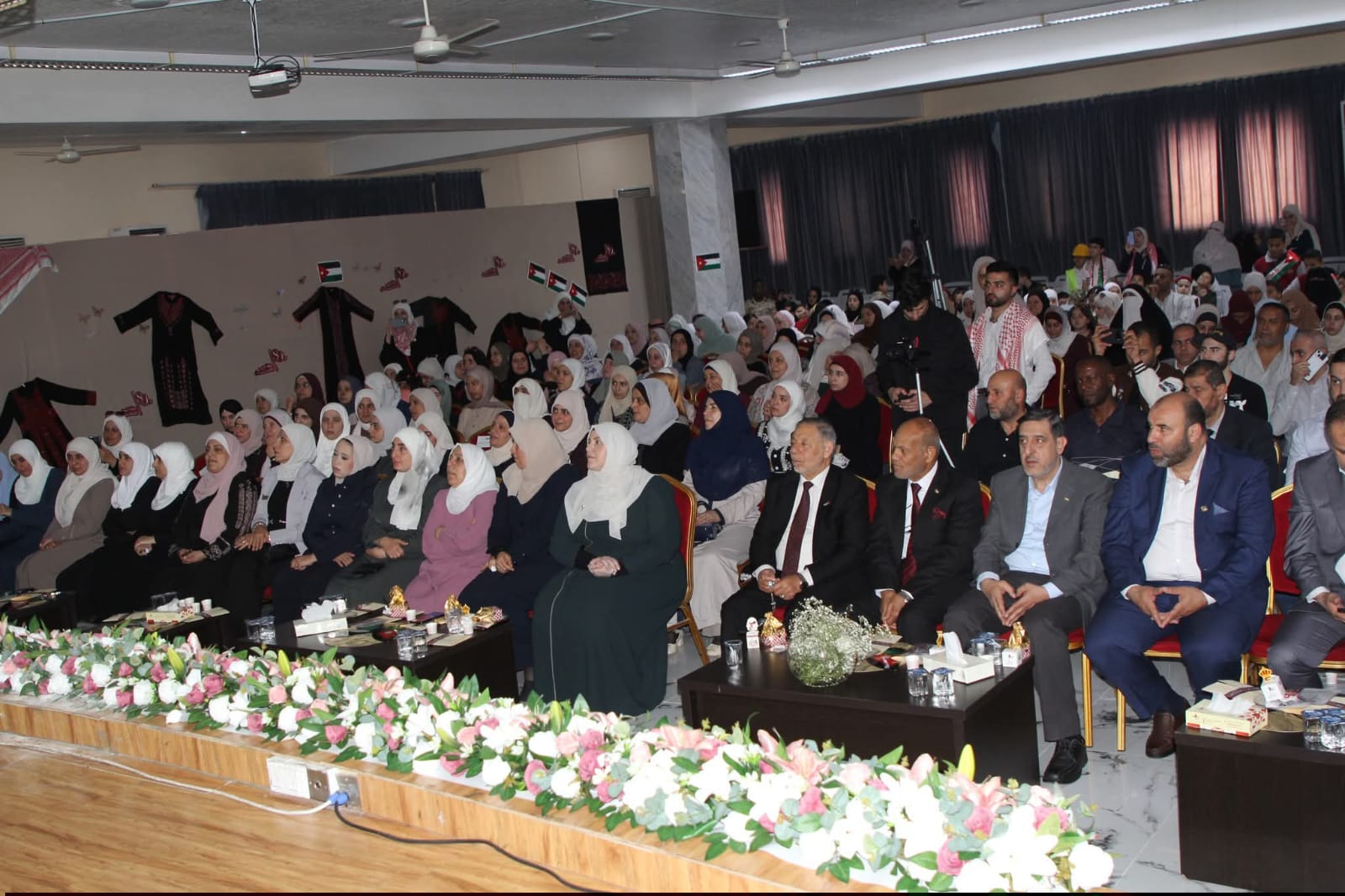 Madar Al-Saa Images 0.7985819824631002