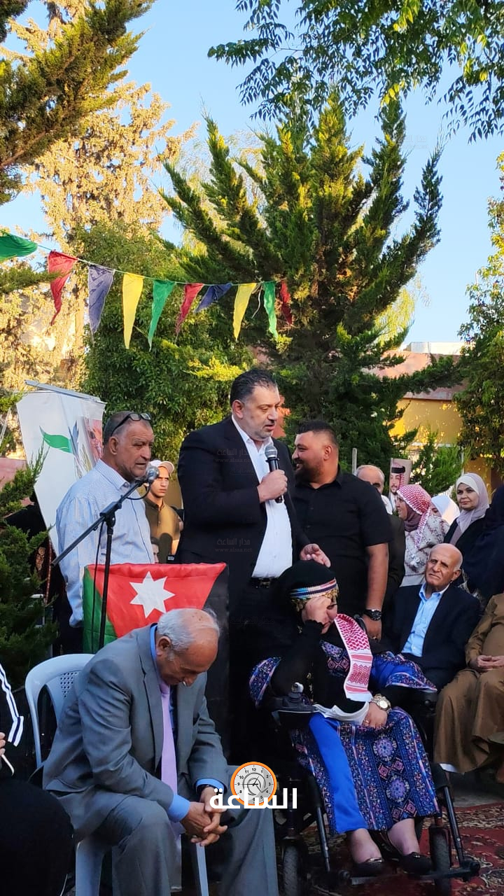Madar Al-Saa Images 0.9941389524555369
