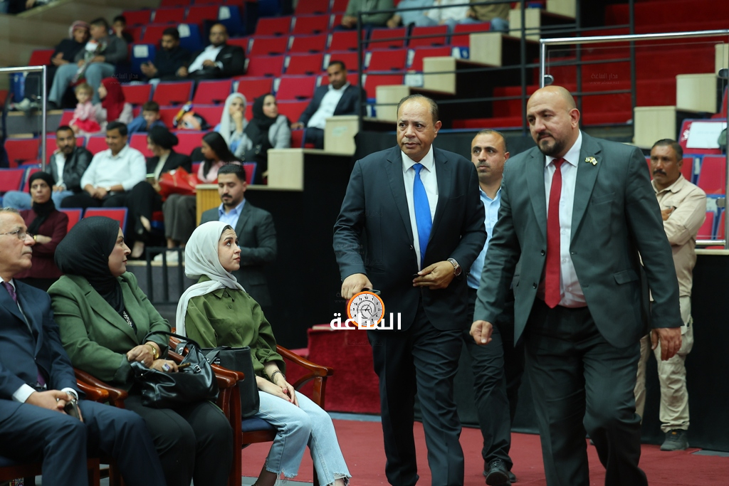Madar Al-Saa Images 0.8800042226630094