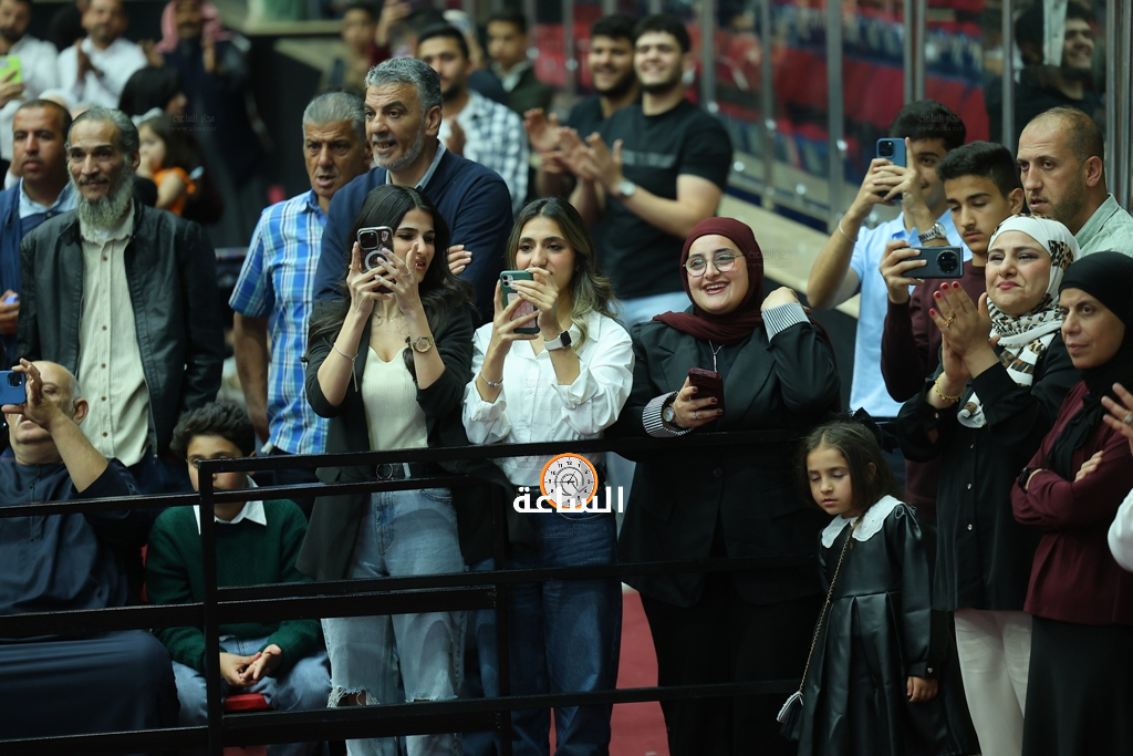 Madar Al-Saa Images 0.9761939432144017