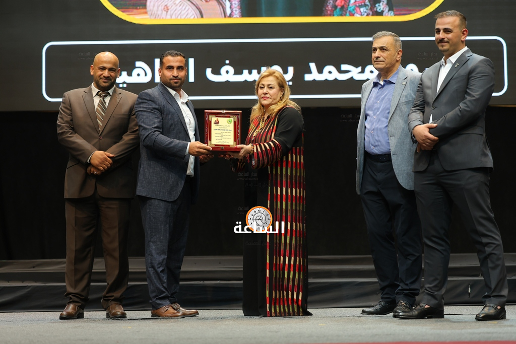 Madar Al-Saa Images 0.18025888265301993