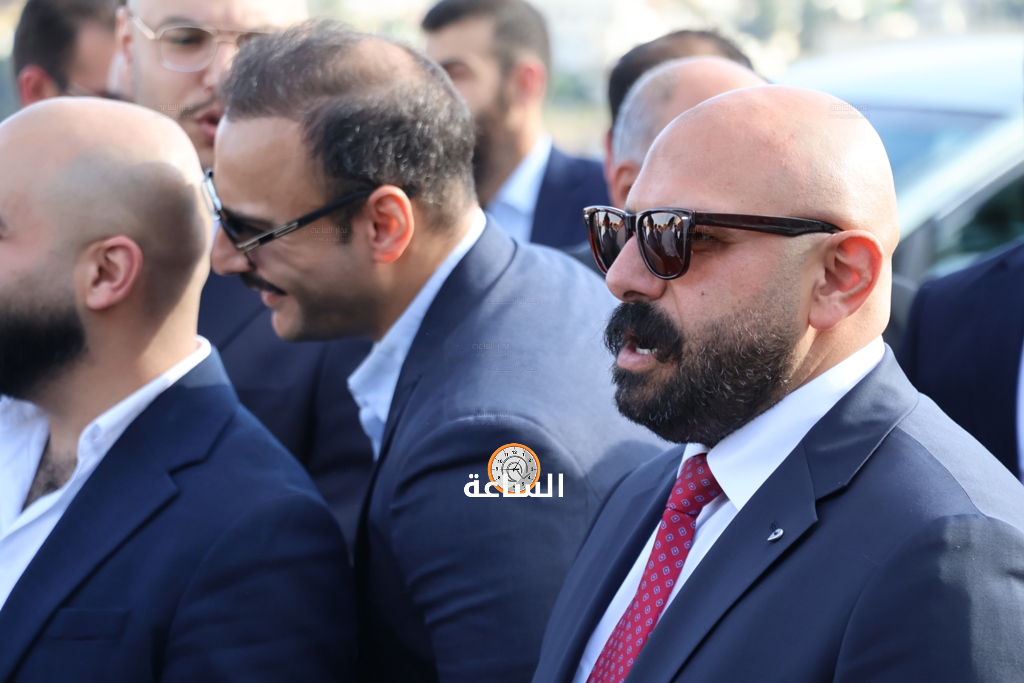 Madar Al-Saa Images 0.8753937470991597